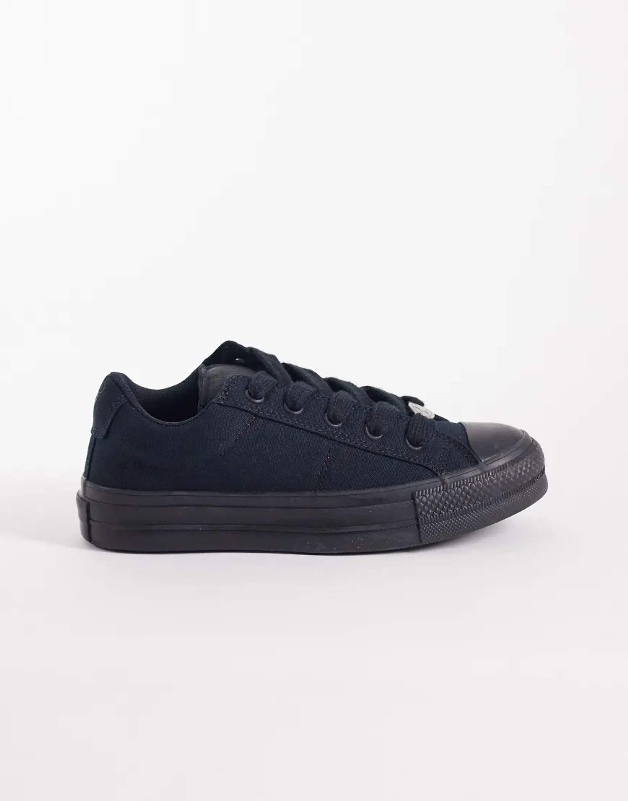 Converse All Star Ox Extreme Trainers in Black