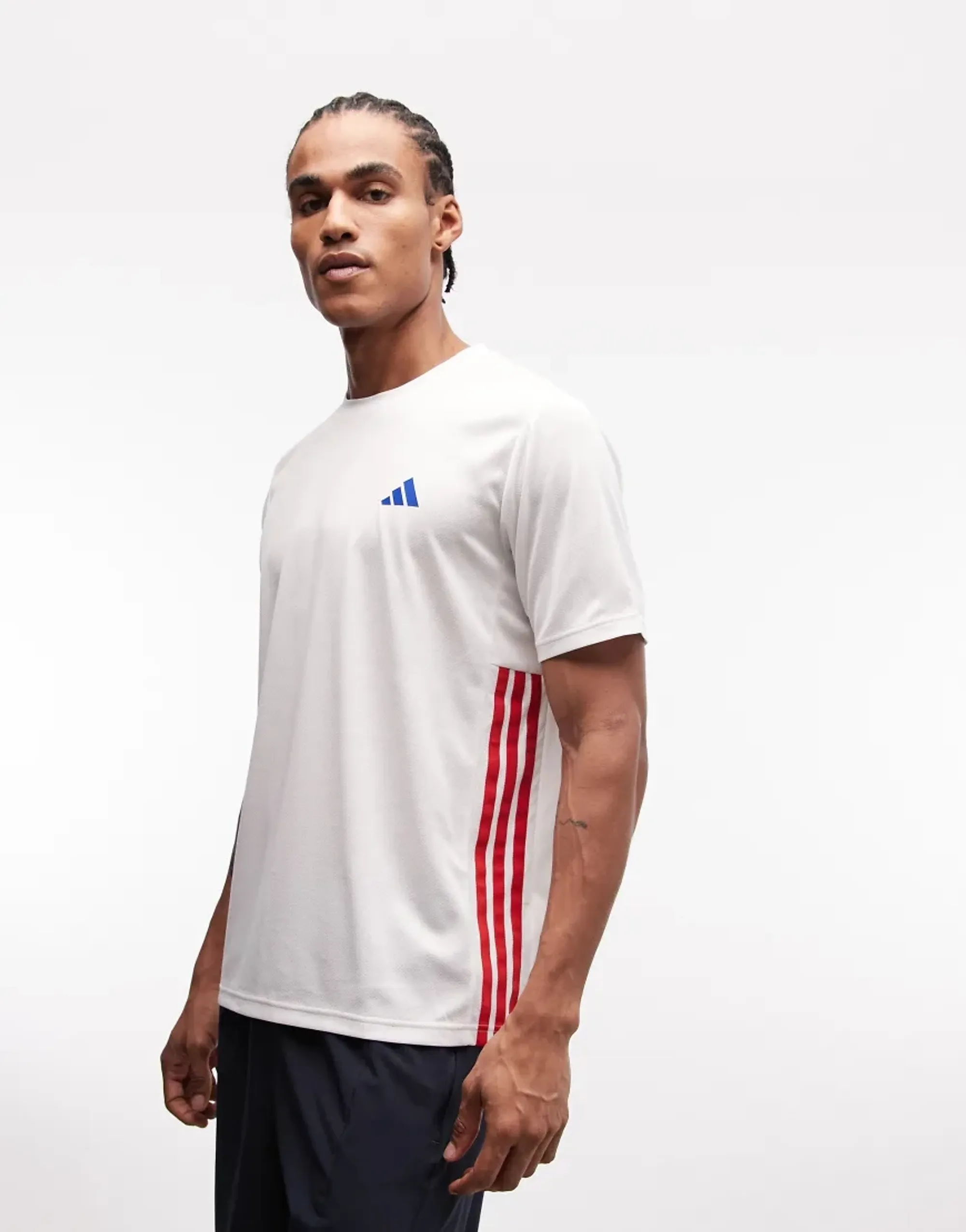 Adidas Training Essentials 3 Stripe T-Shirt In White And Red