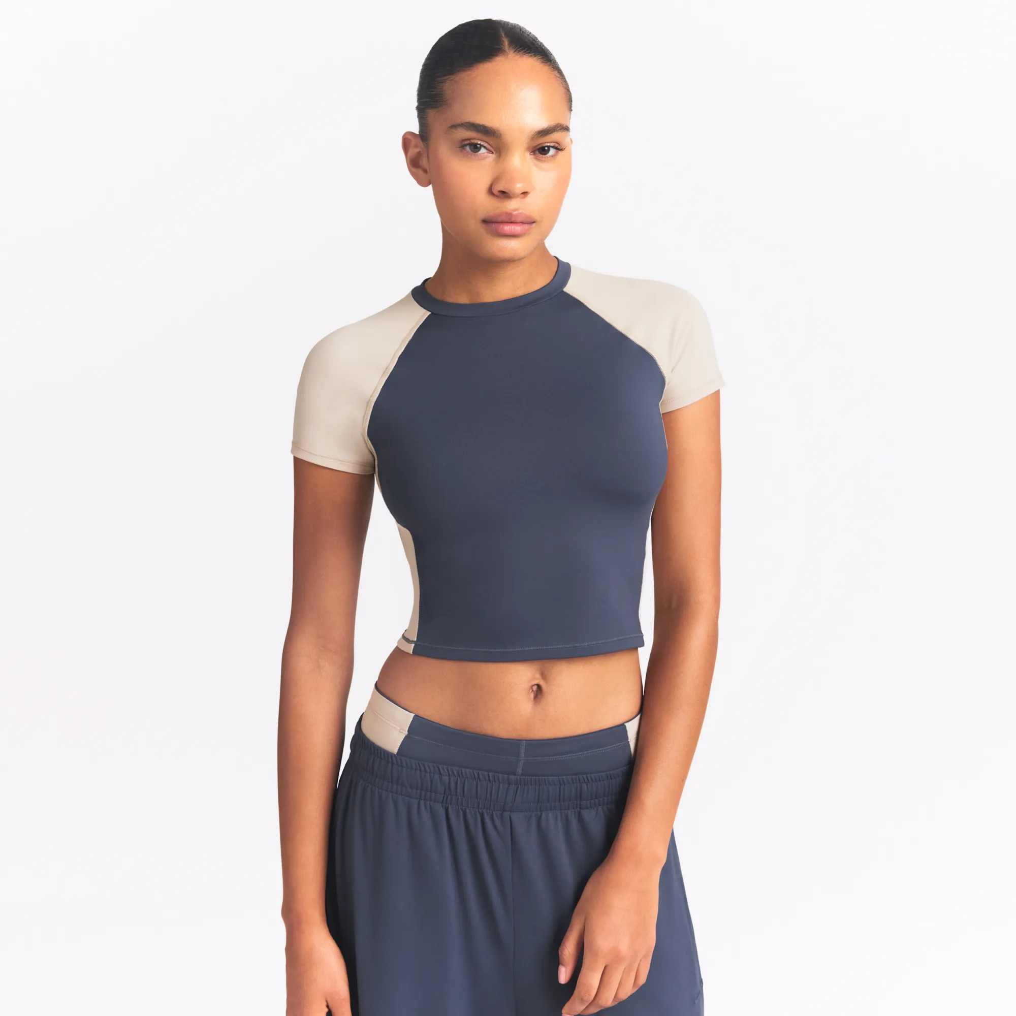 NikeSKIMS Matte Shine Mix Women's Short-Sleeve Crop Top - Blue