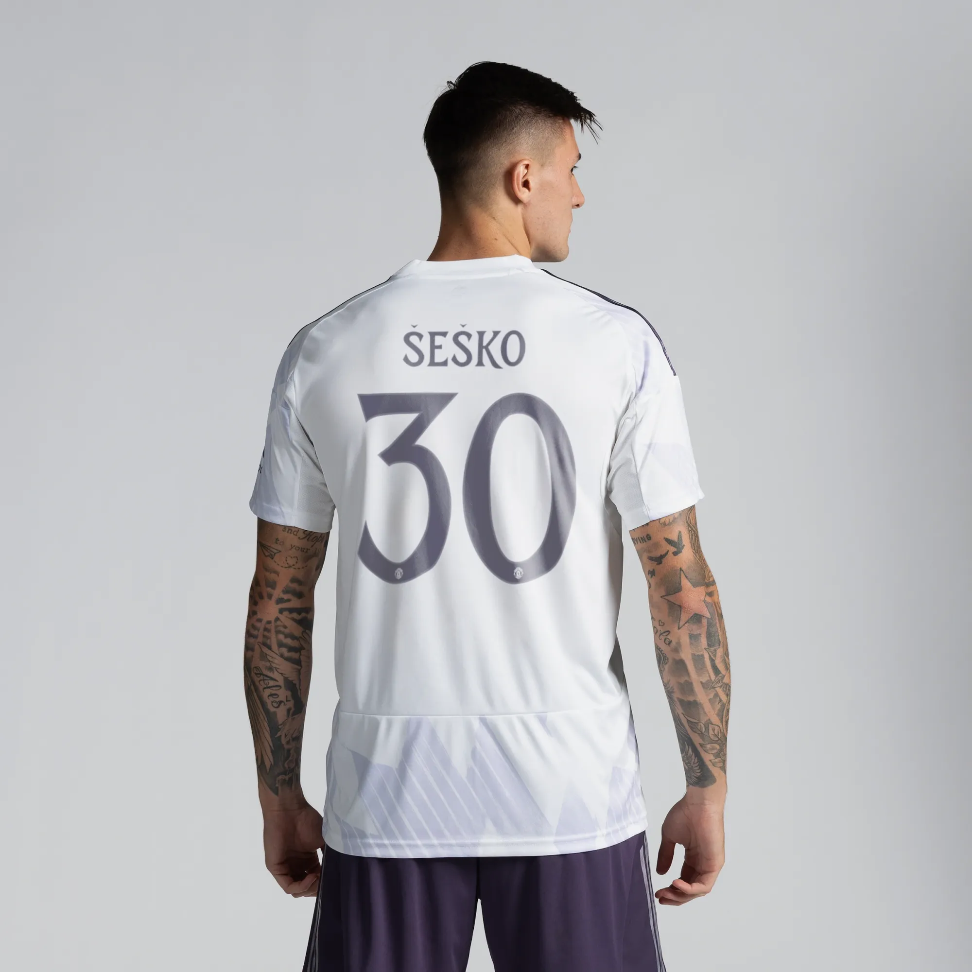 Manchester United 25/26 Away Jersey with Sesko 30 Club Printing