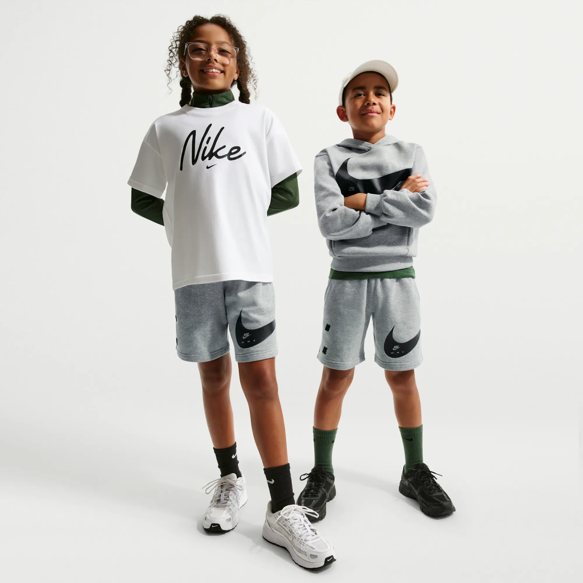 Nike Club Older Kids' French Terry Shorts - Grey - Fleece