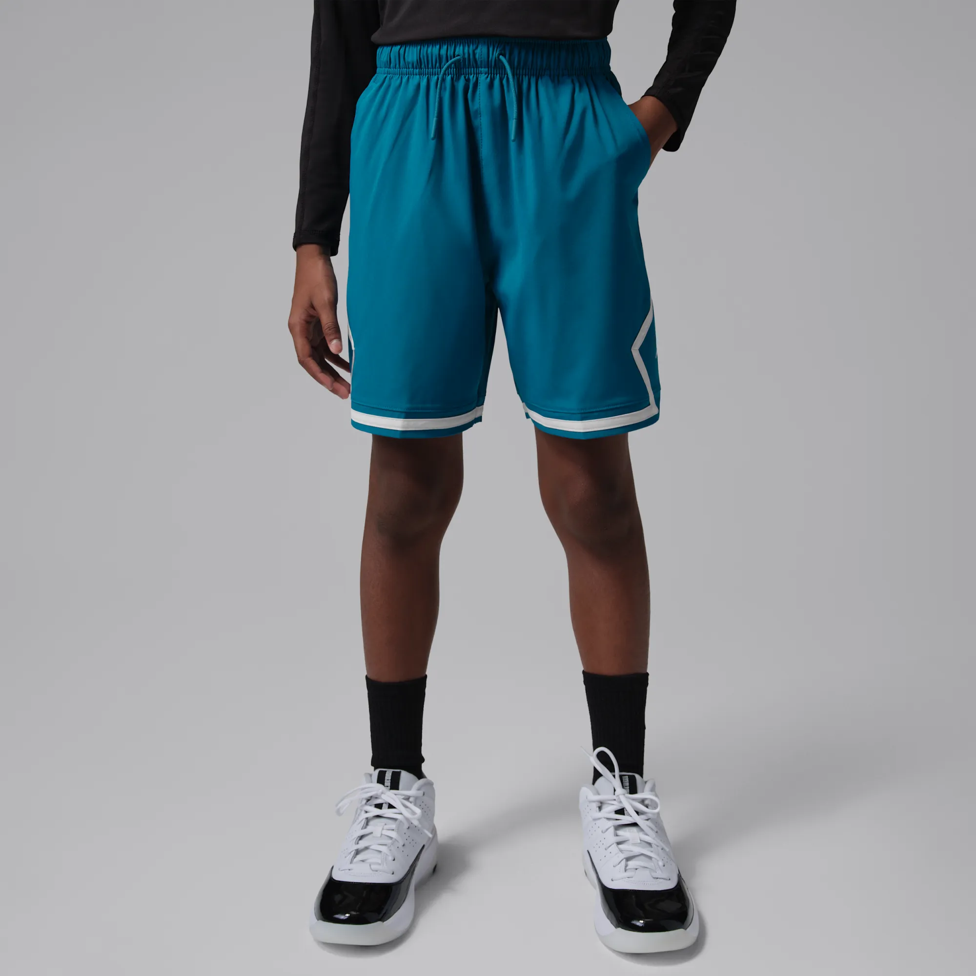Nike Jordan Older Kids' Dri-FIT Diamond Woven Shorts - Blue