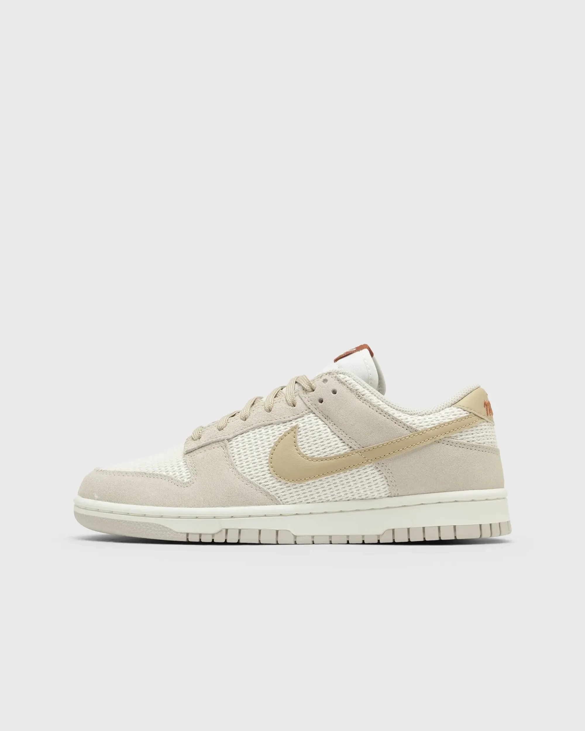 WMNS DUNK LOW SE