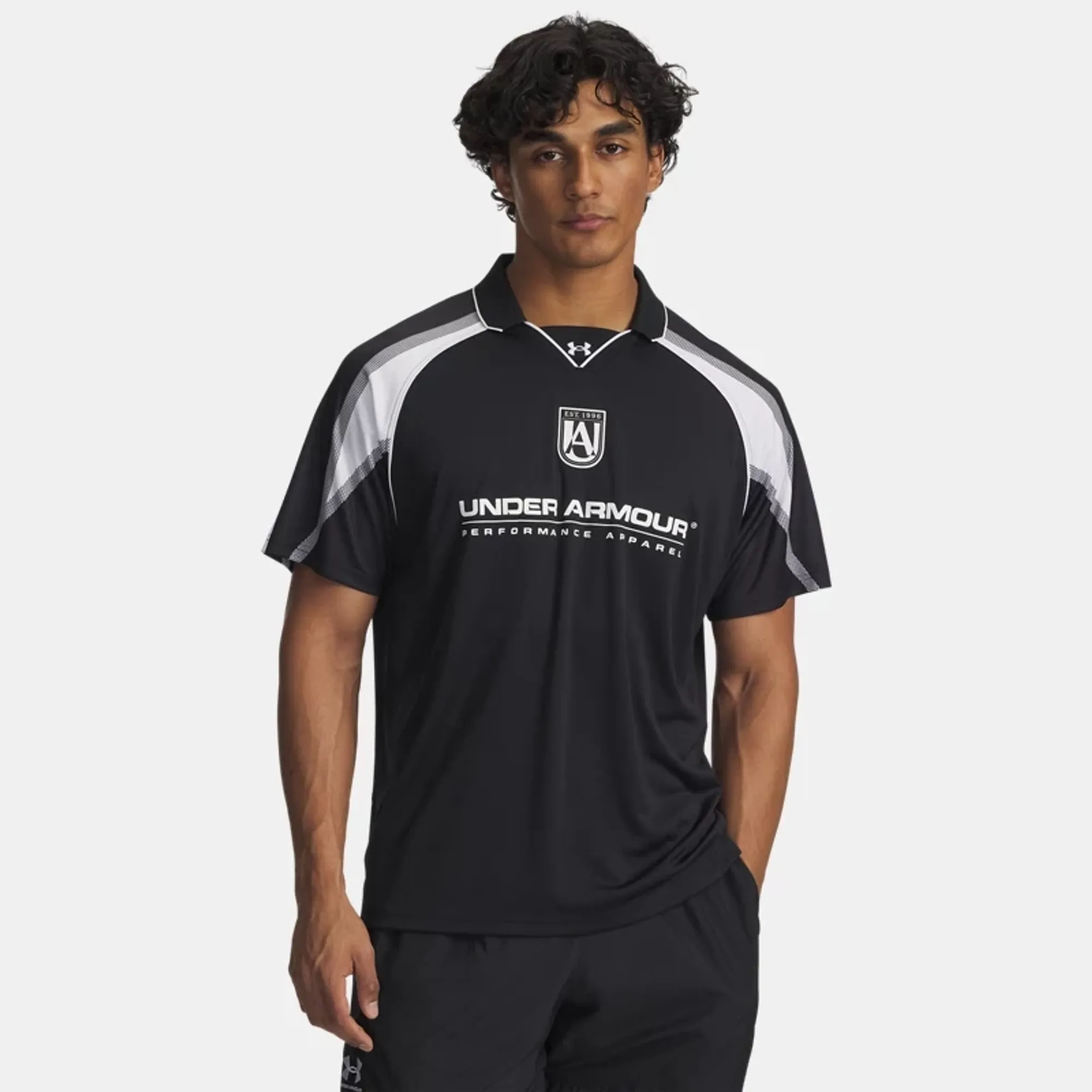 Under Armour  96 Terrace Men's Short Sleeve Jersey Black / White L