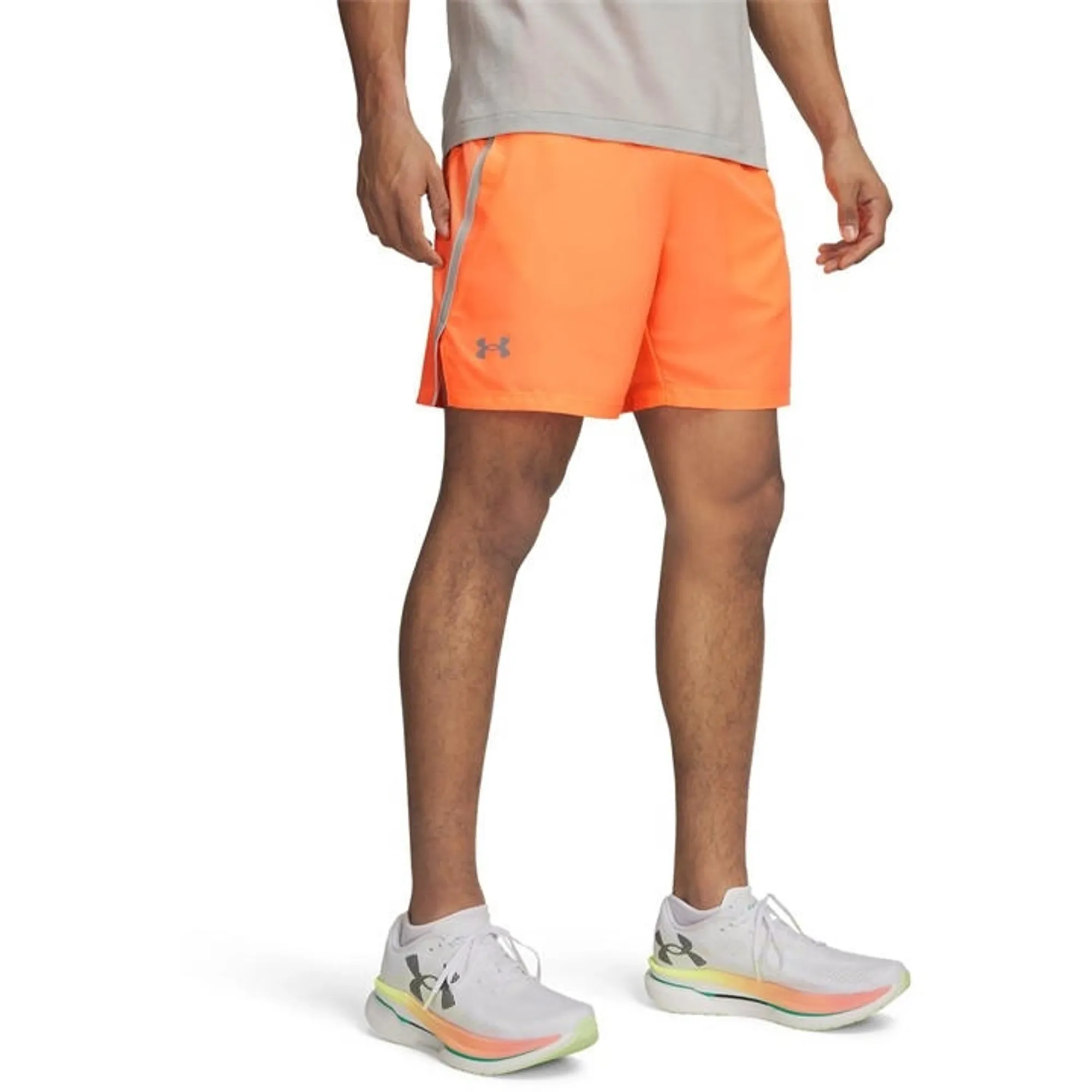 Under Armour  Launch Men's 7" Shorts Electric Tangerine / Titanium / Reflective S