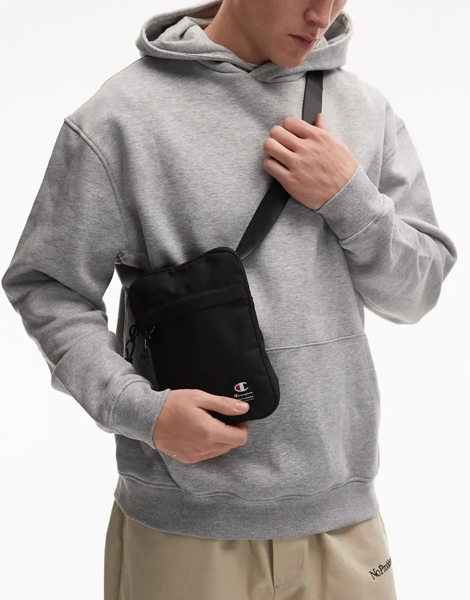 Champion Small Shoulder Bag In Black