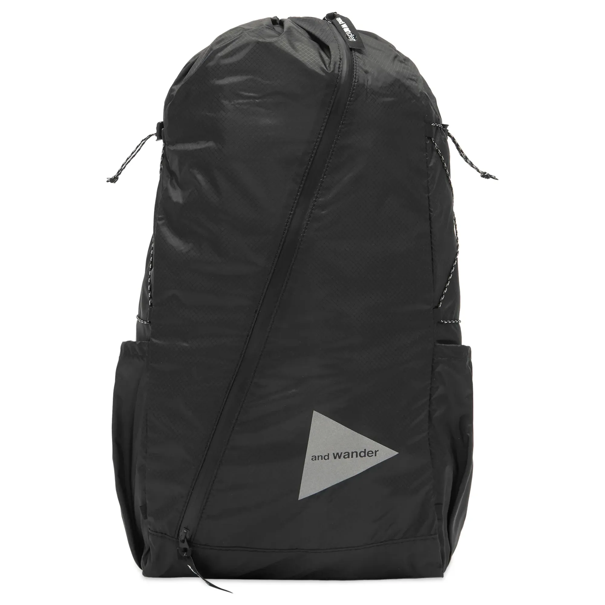 and wander Men's Sil Daypack Black