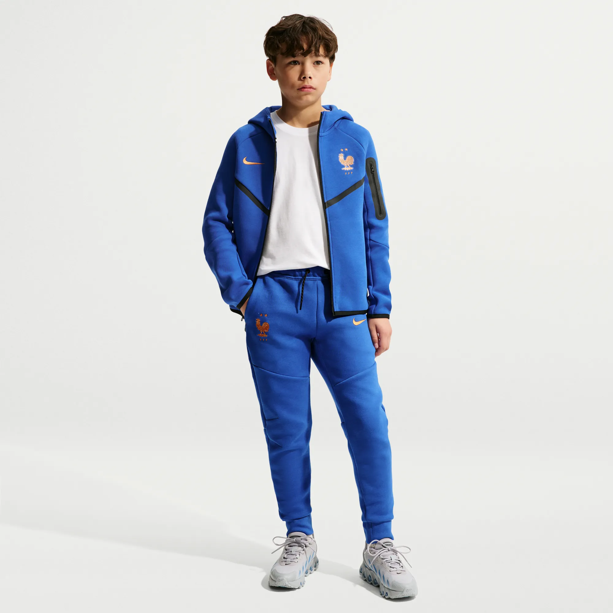 FFF Tech Fleece Older Kids' (Boys') Nike Football Pants - Blue - Fleece