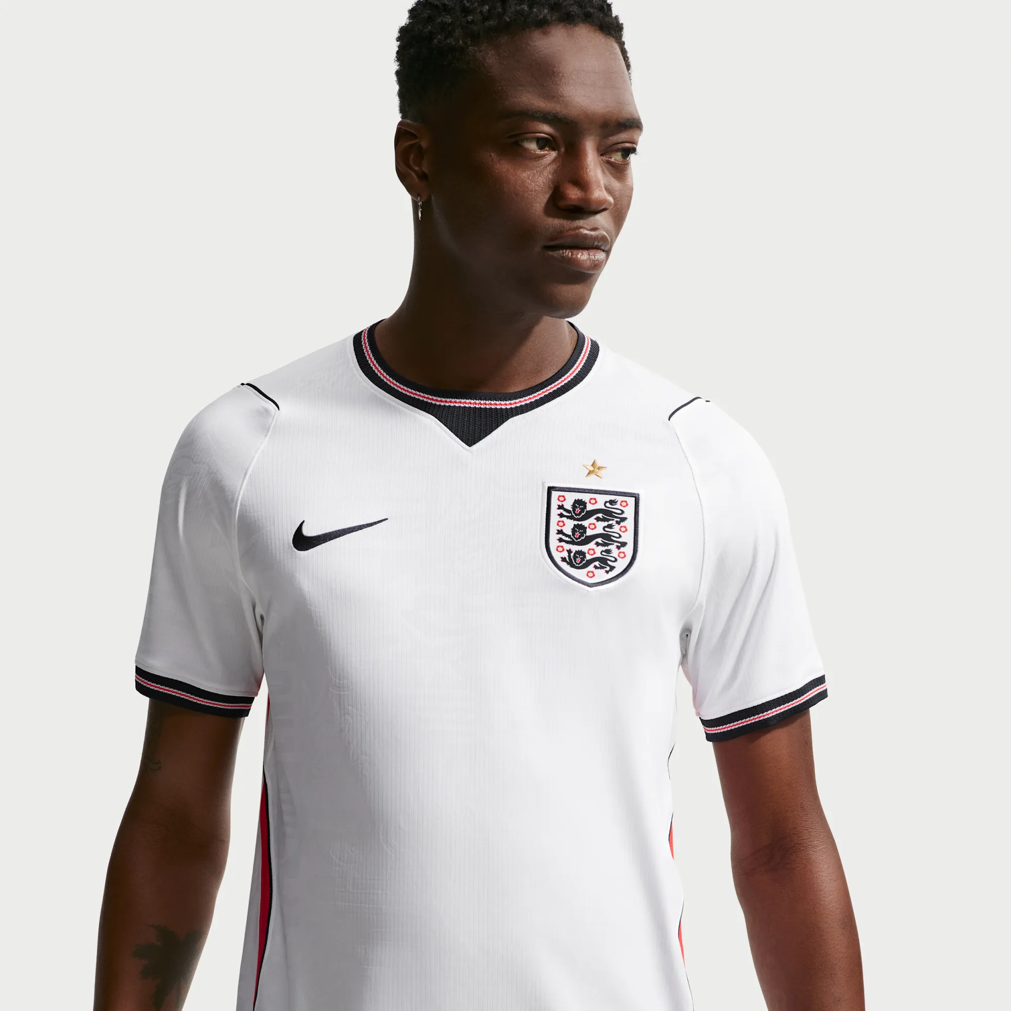 England 2026 Stadium Home Men's Nike Dri-FIT Football Replica Shirt - White - Polyester