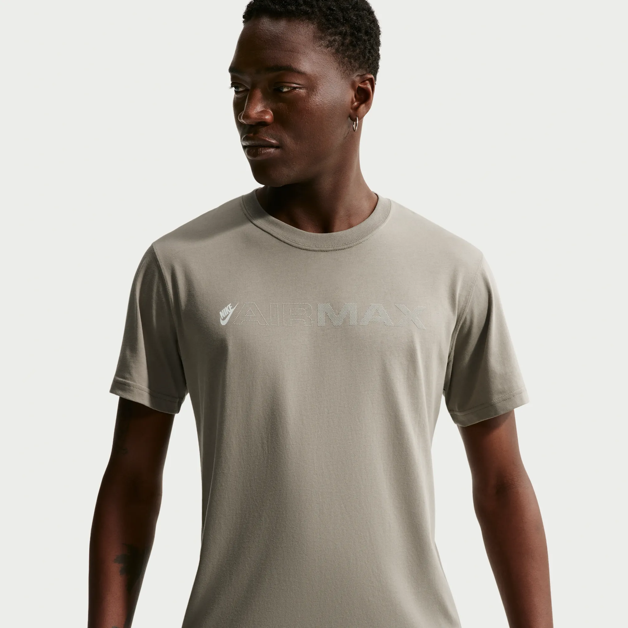 Nike Air Max Men's T-Shirt - Green