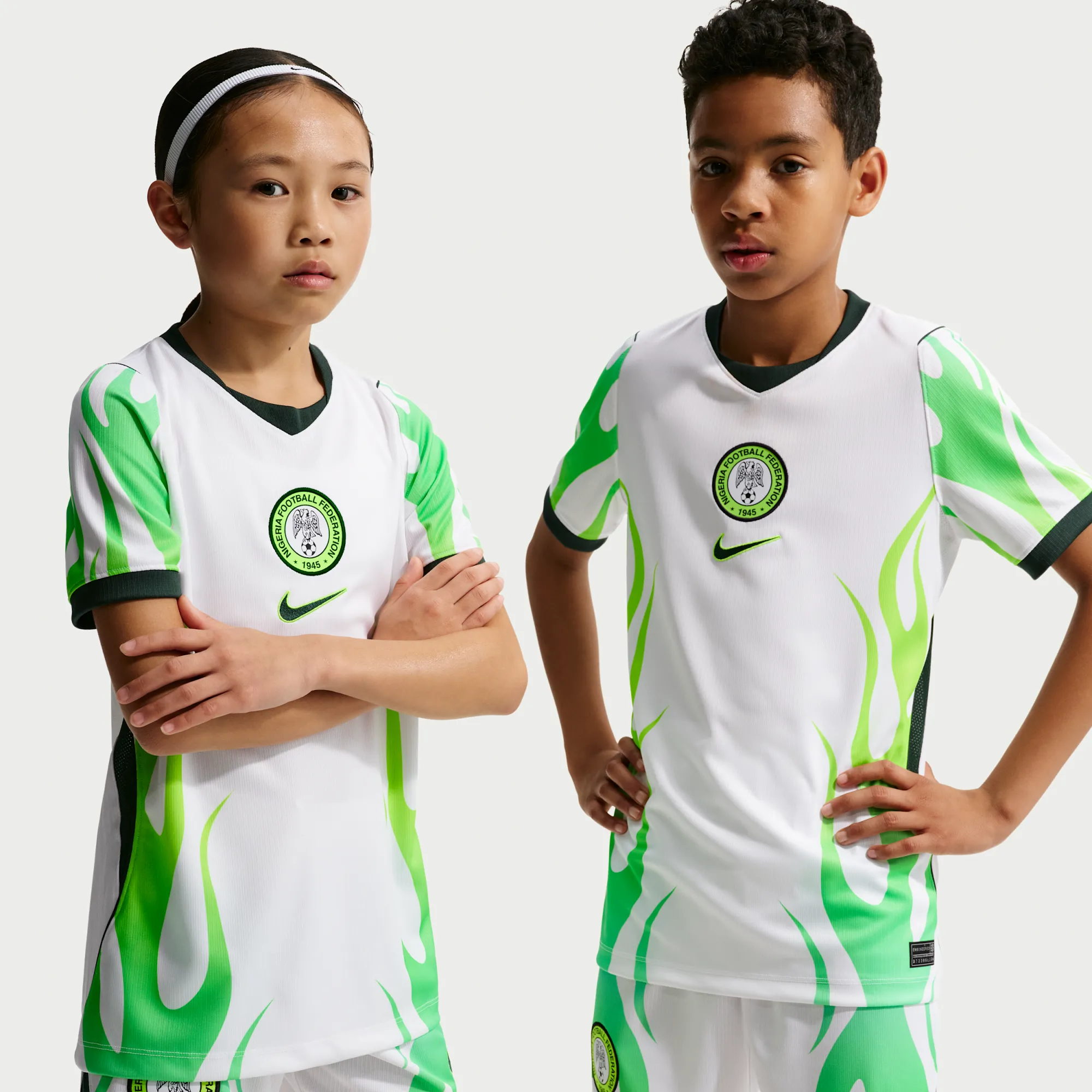 Nigeria 2026 Stadium Away Older Kids' Nike Dri-FIT Football Replica Shirt - White - Polyester