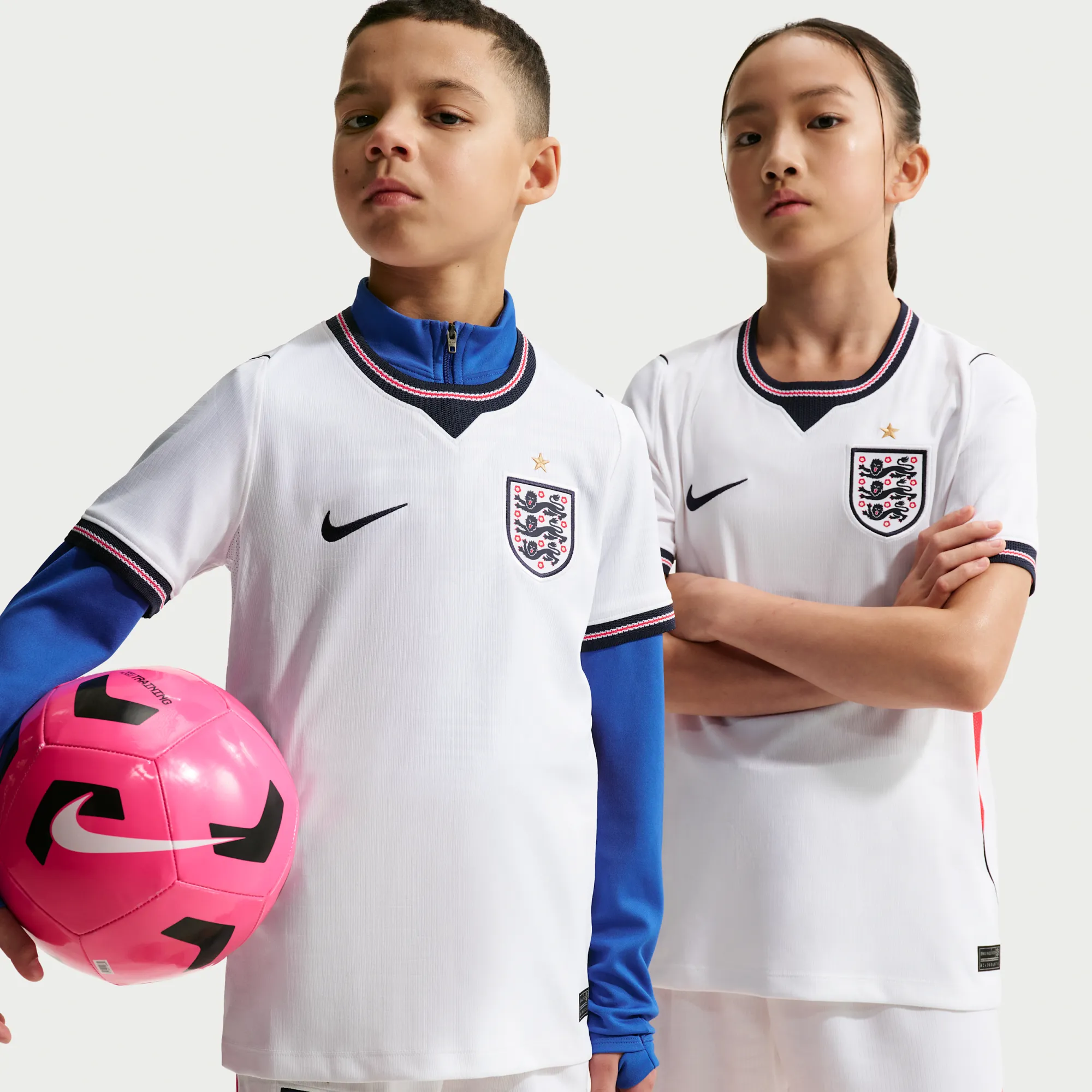 England 2026 Stadium Home Older Kids' Nike Dri-FIT Football Replica Shirt - White - Polyester