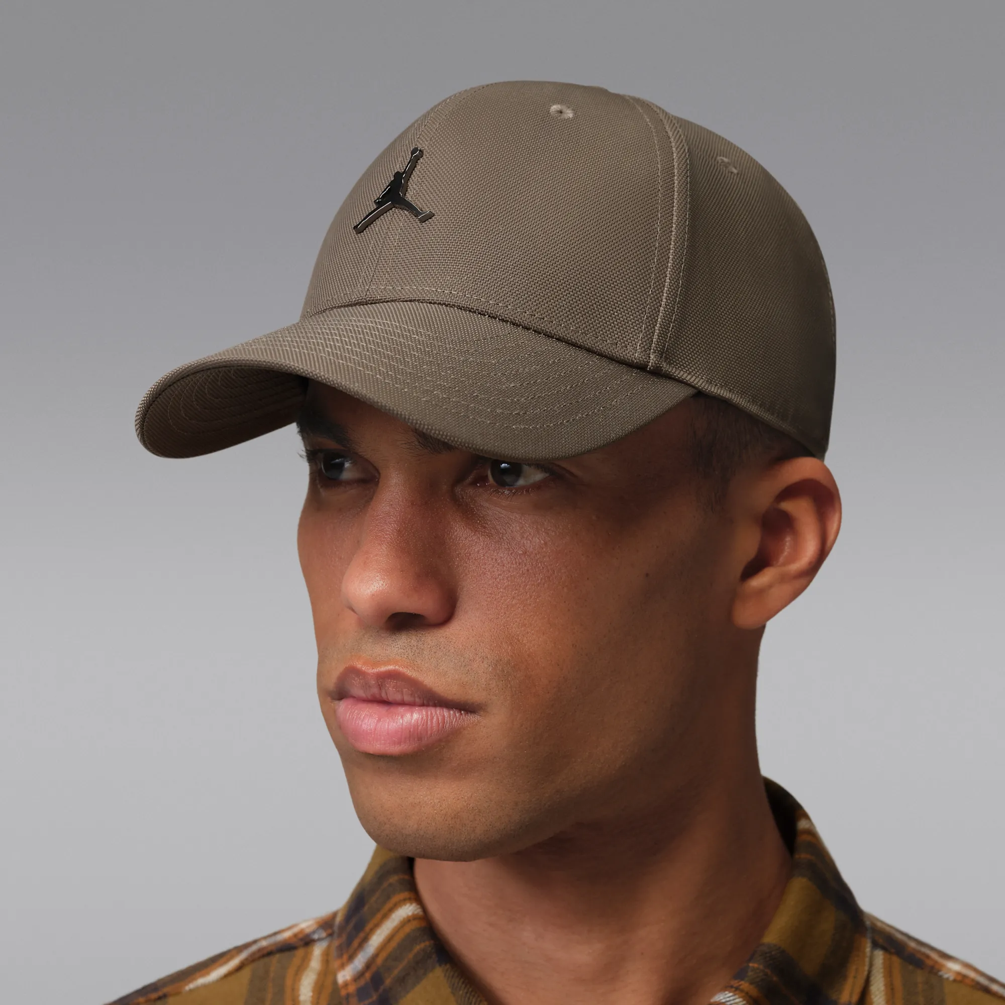 Nike Jordan Rise Structured Metal Jumpman Hat - Grey - Nylon