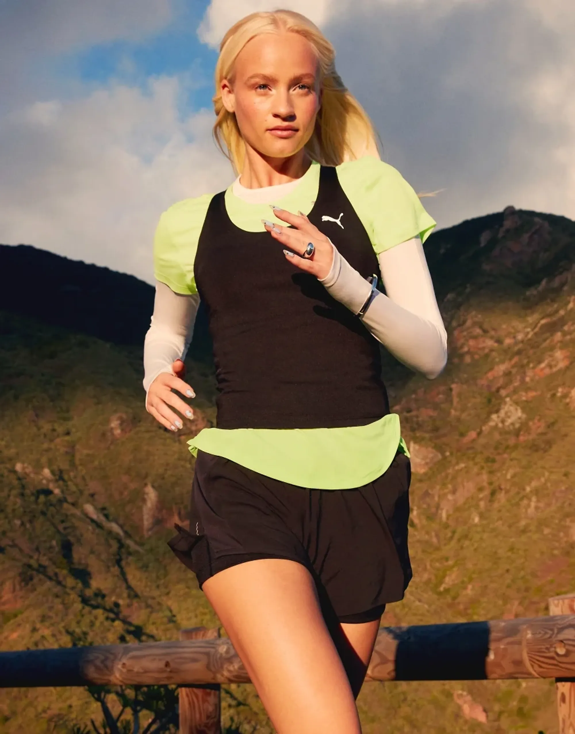 PUMA TAD ESSENTIALS 2-in-1 Tank Top Women in Black | Size Medium