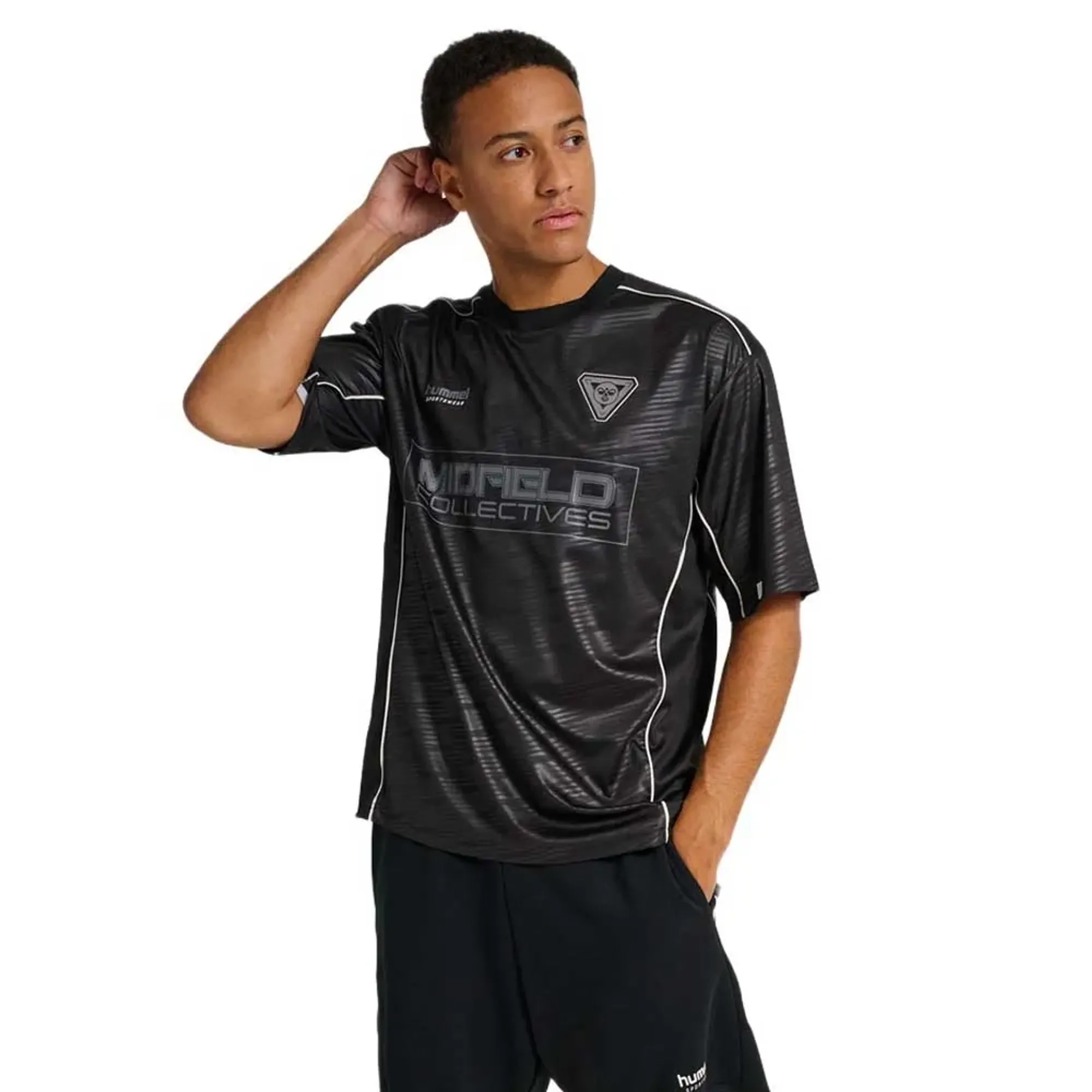 Hummel Loose Tiger Soccer Short Sleeve T-shirt