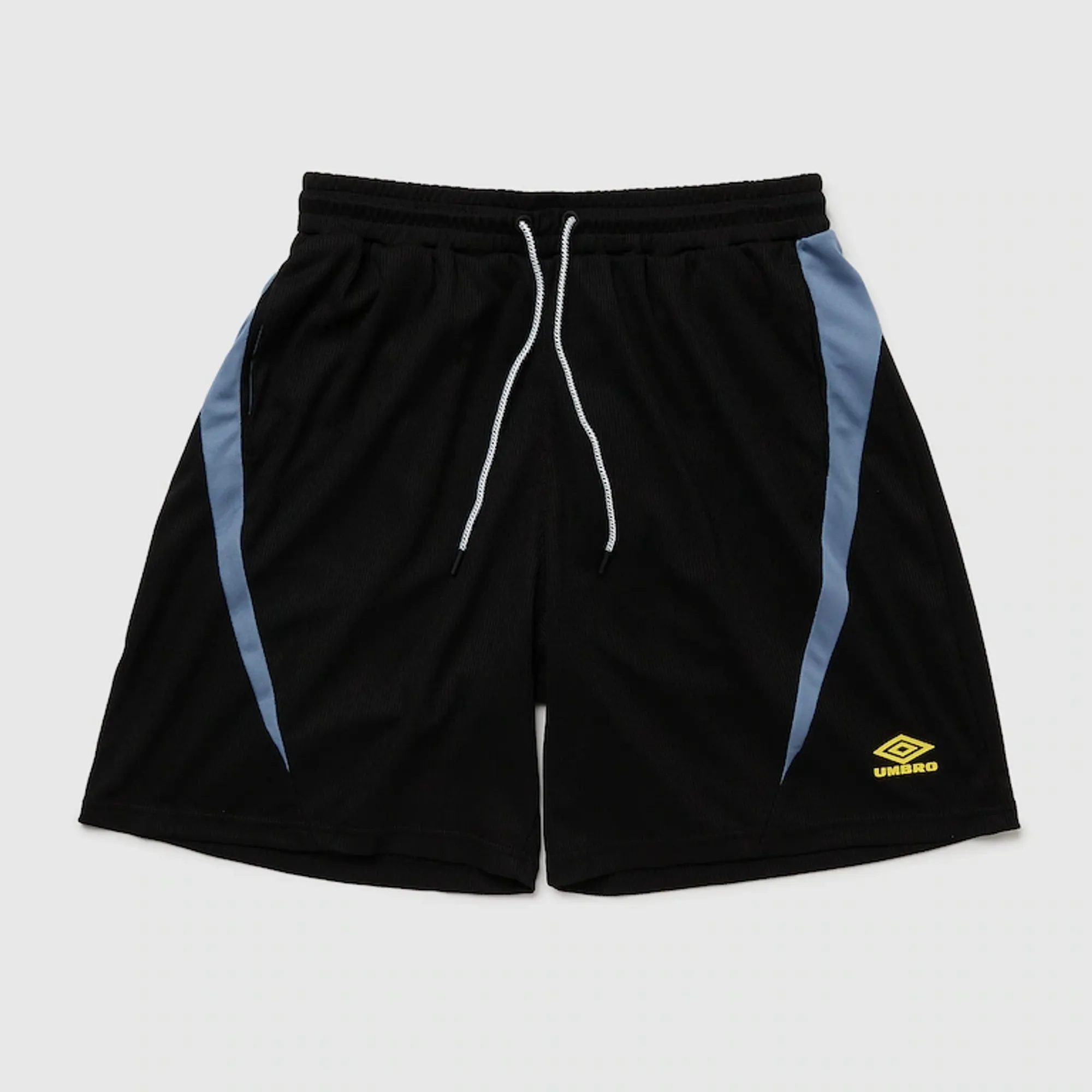Umbro Panelled Oversized Shorts