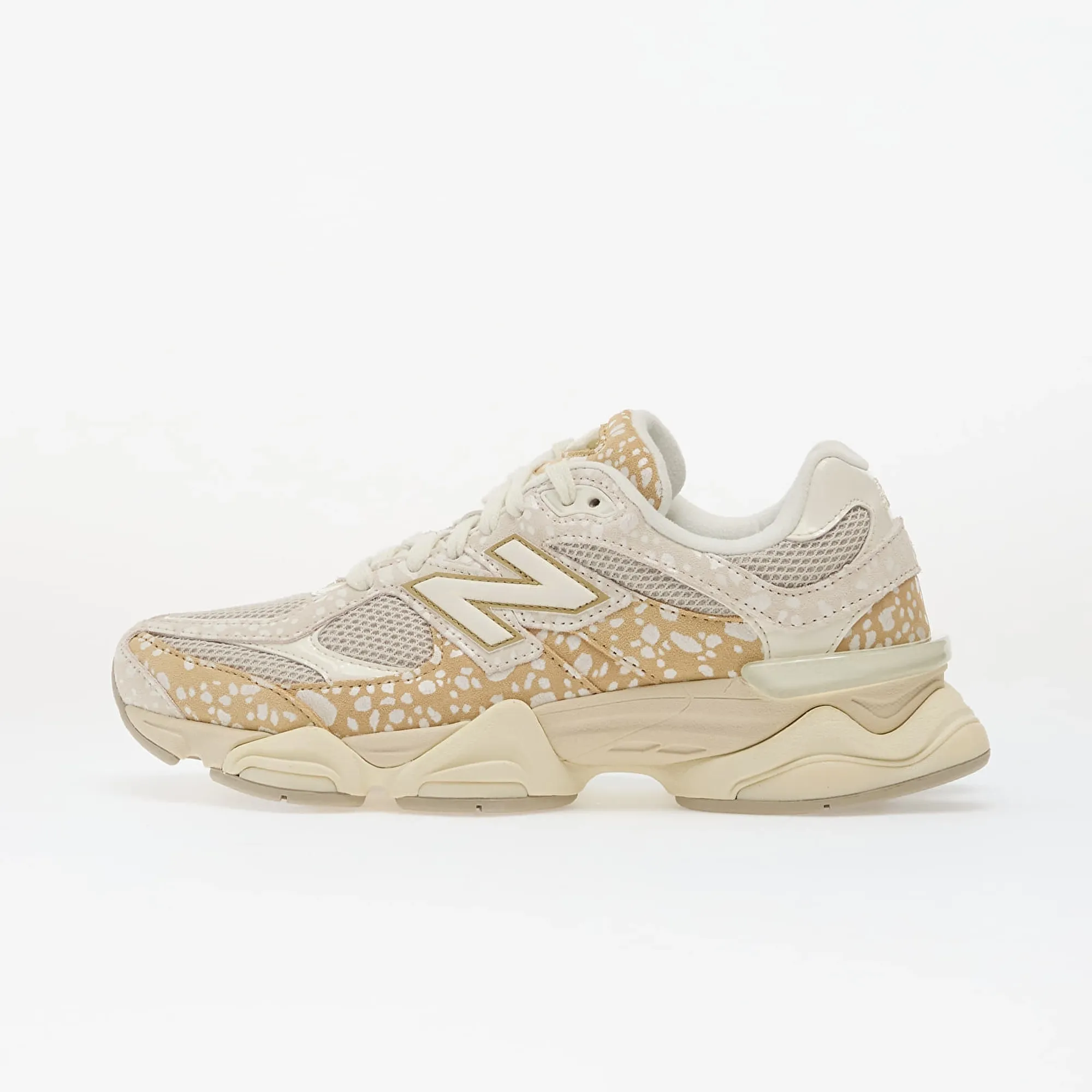 Sneakers New Balance 9060 Toasted Sesame/ Sea Salt Eur 40