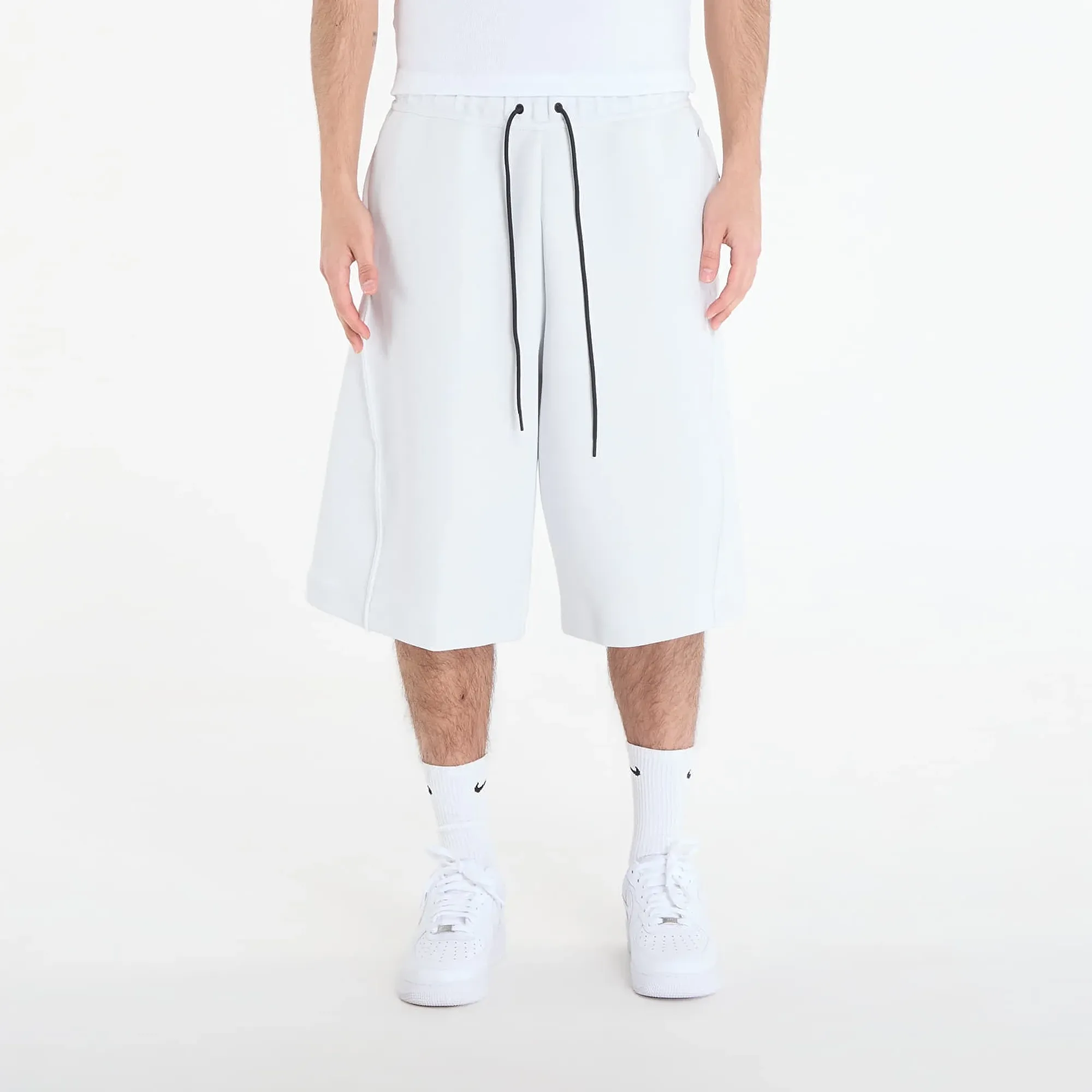 Nike Tech Men's Fleece Oversized Fit Shorts Off White/ Black Xxl