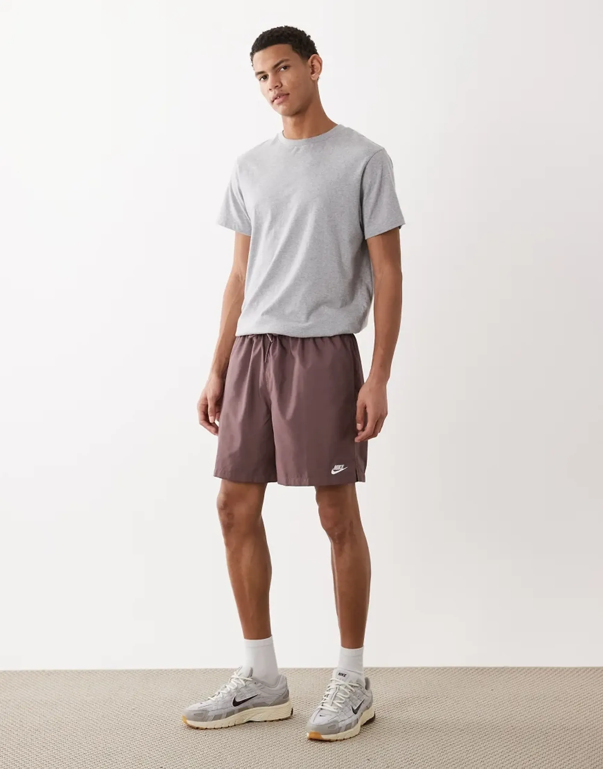 Nike Club Woven Shorts In Brown