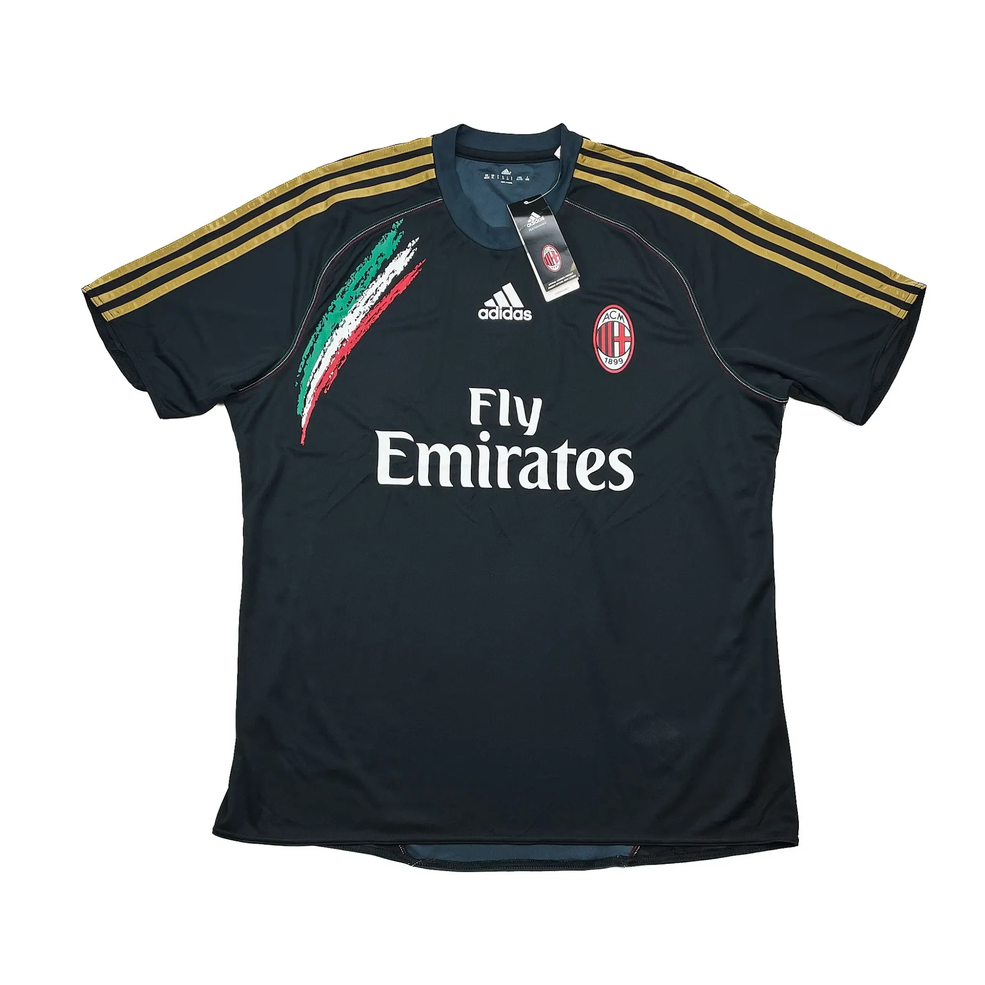 2013/14 AC Milan *BNWT* Training Shirt (XL) Adidas | Cult Kits