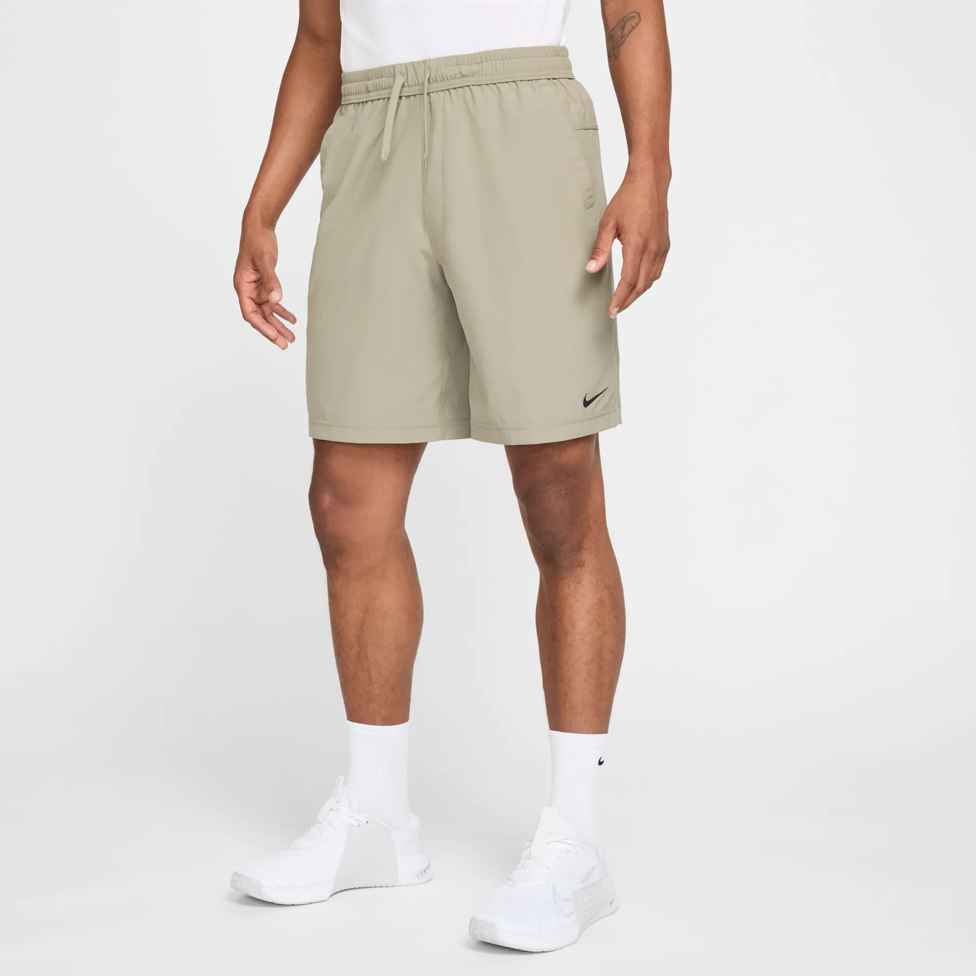 Nike Form Men's Dri-FIT 23cm (approx.) Unlined Versatile Shorts - Green - Polyester