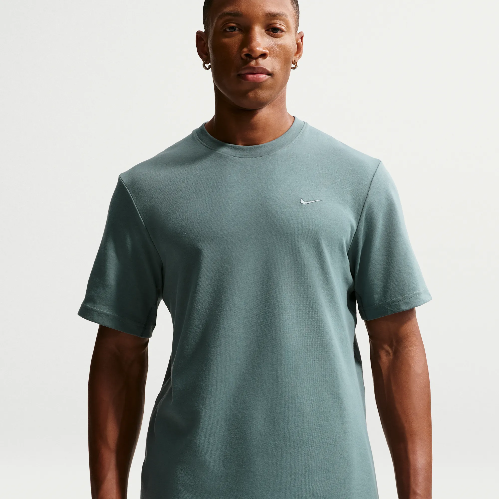 Nike Primary Men's Dri-FIT Short-sleeve Versatile Top - Grey