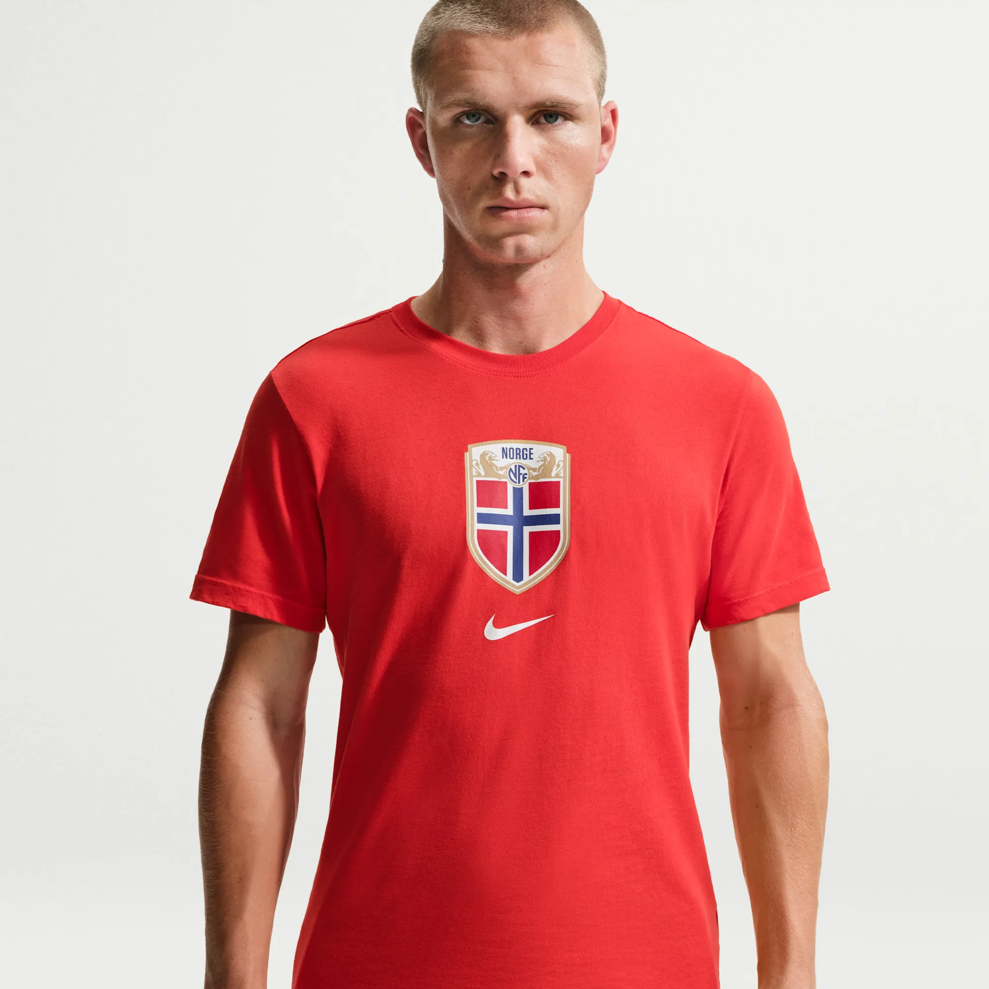 Norway Men's Nike Football T-Shirt - Red