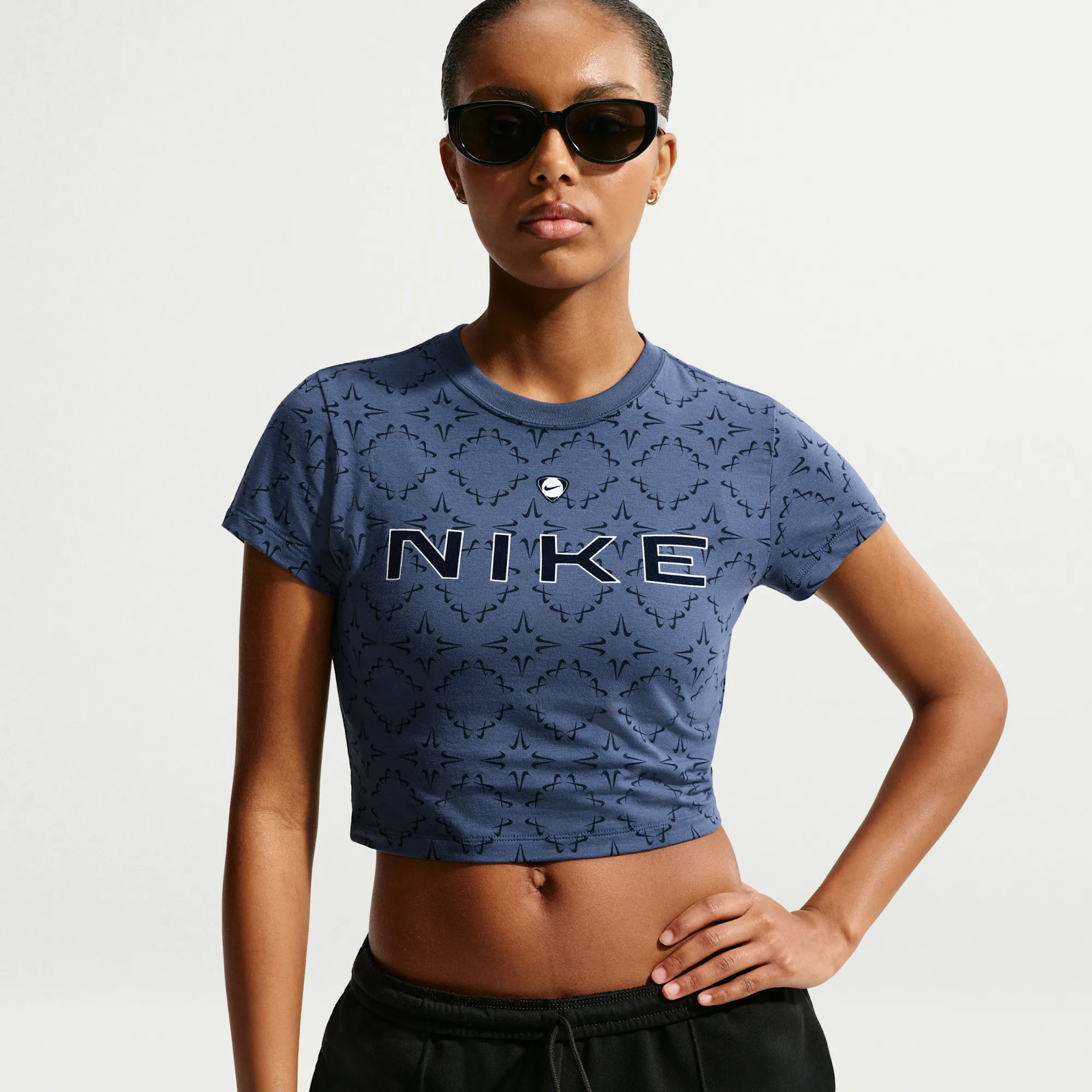Nike Chill Knit Women's Slim Cropped T-Shirt - Blue - Modal/Cotton/Elastane
