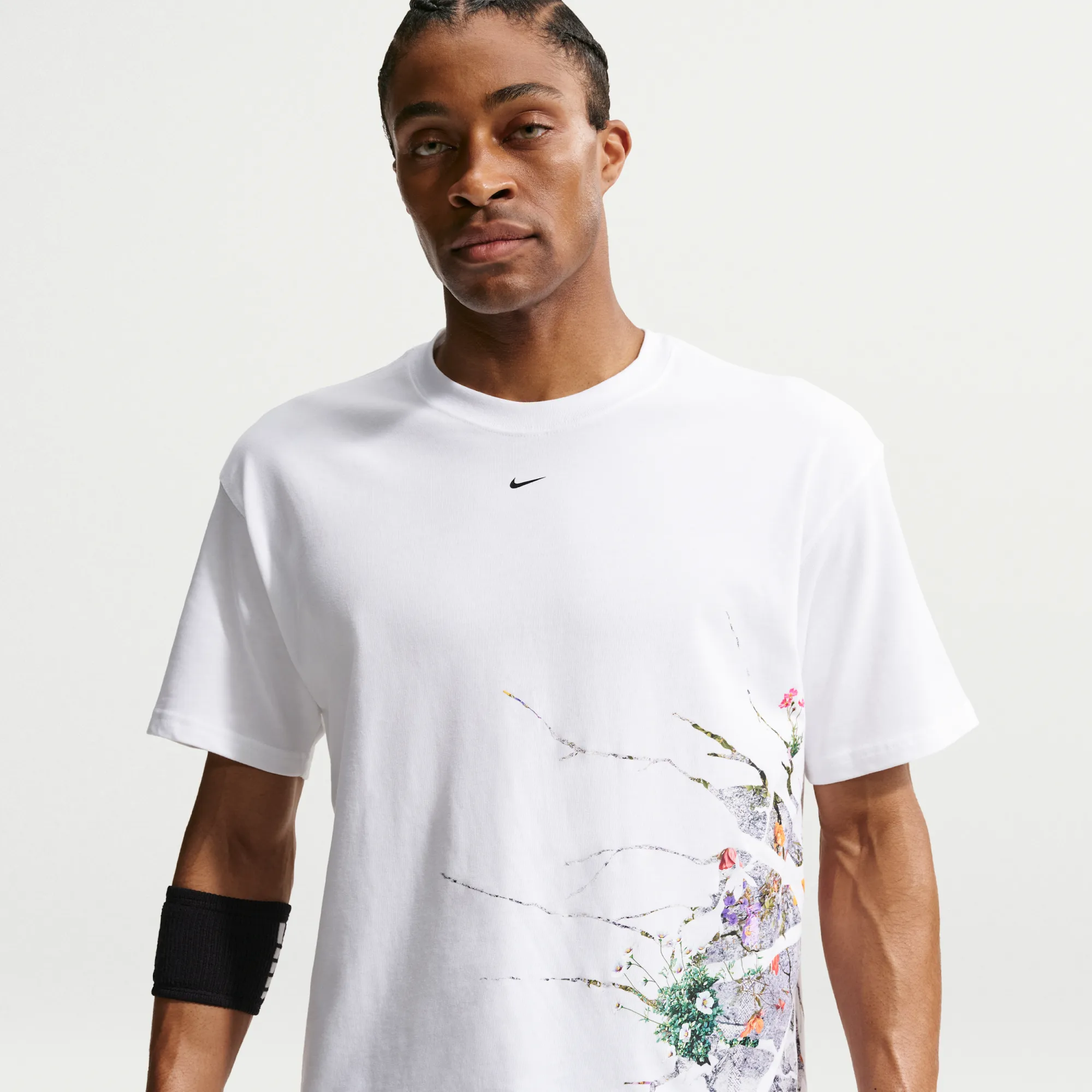 Nike Men's Basketball T-Shirt - White - Cotton