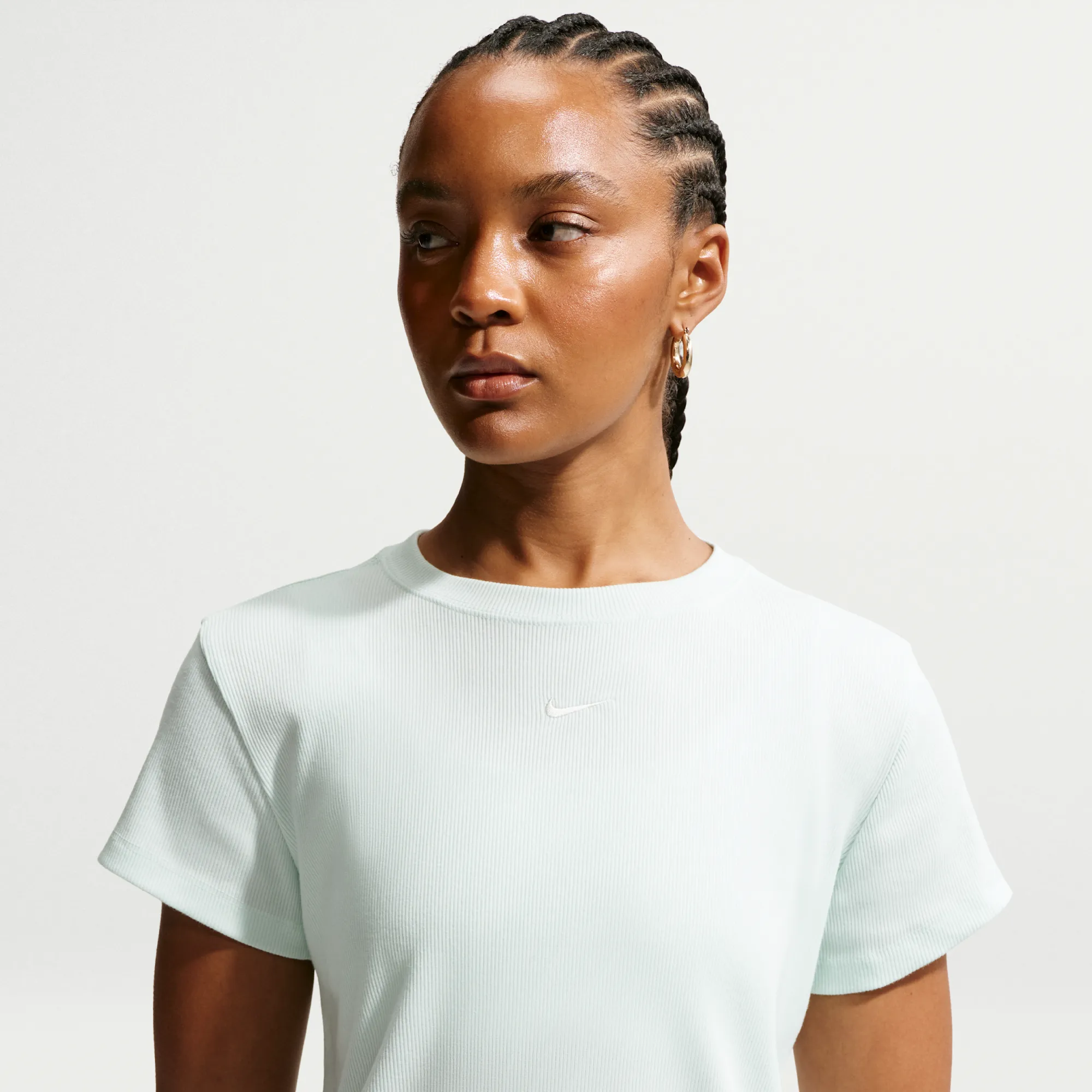 Nike Women's Tight Ribbed Short-Sleeve T-Shirt - Green - Cotton/Elastane