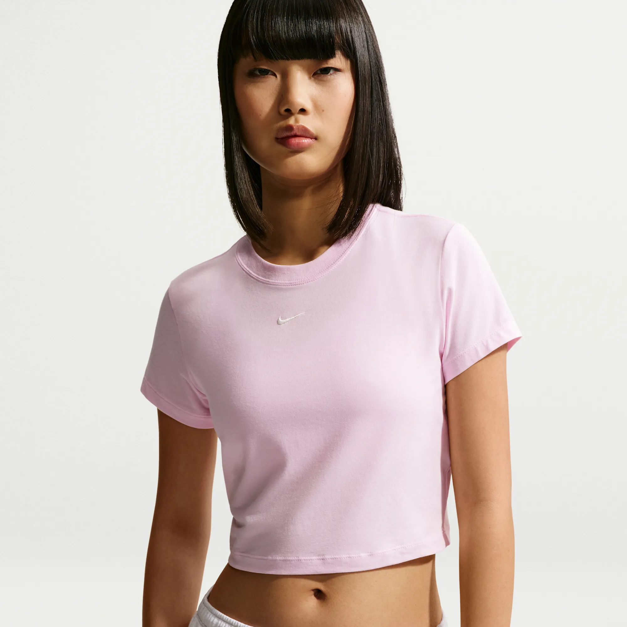 Nike Chill Knit Women's Cropped T-Shirt - Pink - Modal/Cotton/Elastane
