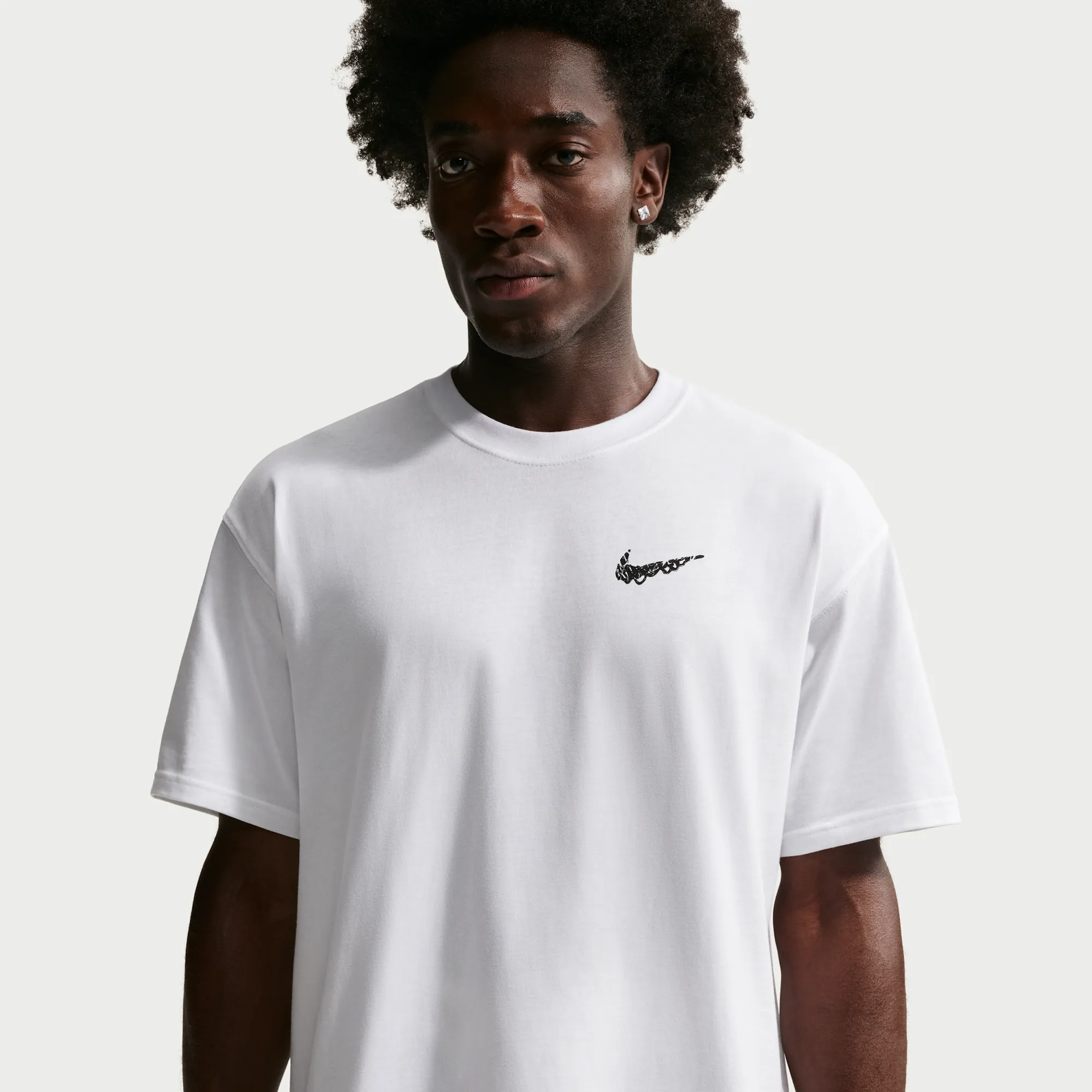 Nike Men's Basketball T-Shirt - White