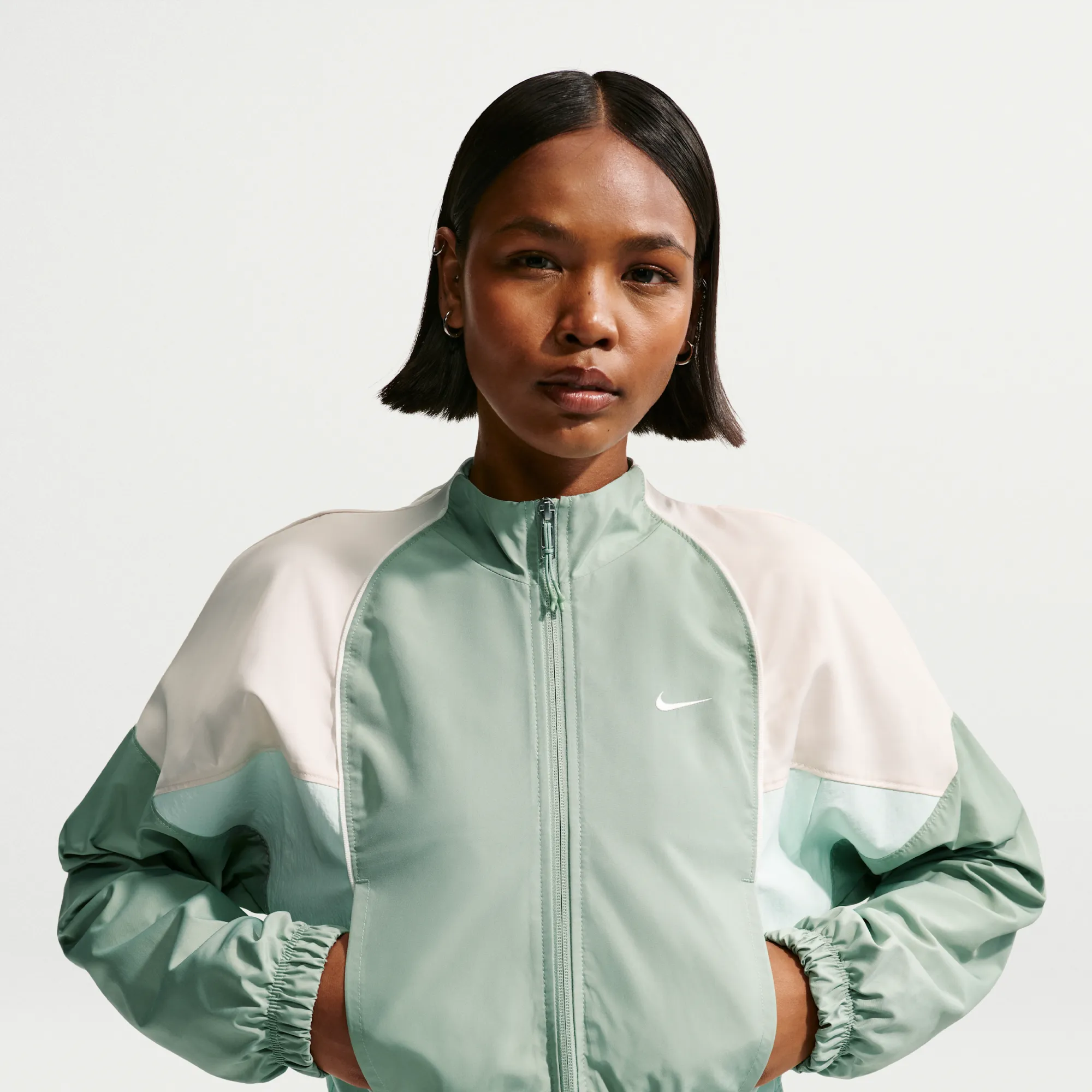 Nike Women's Shrunken Tracksuit Jacket - Green