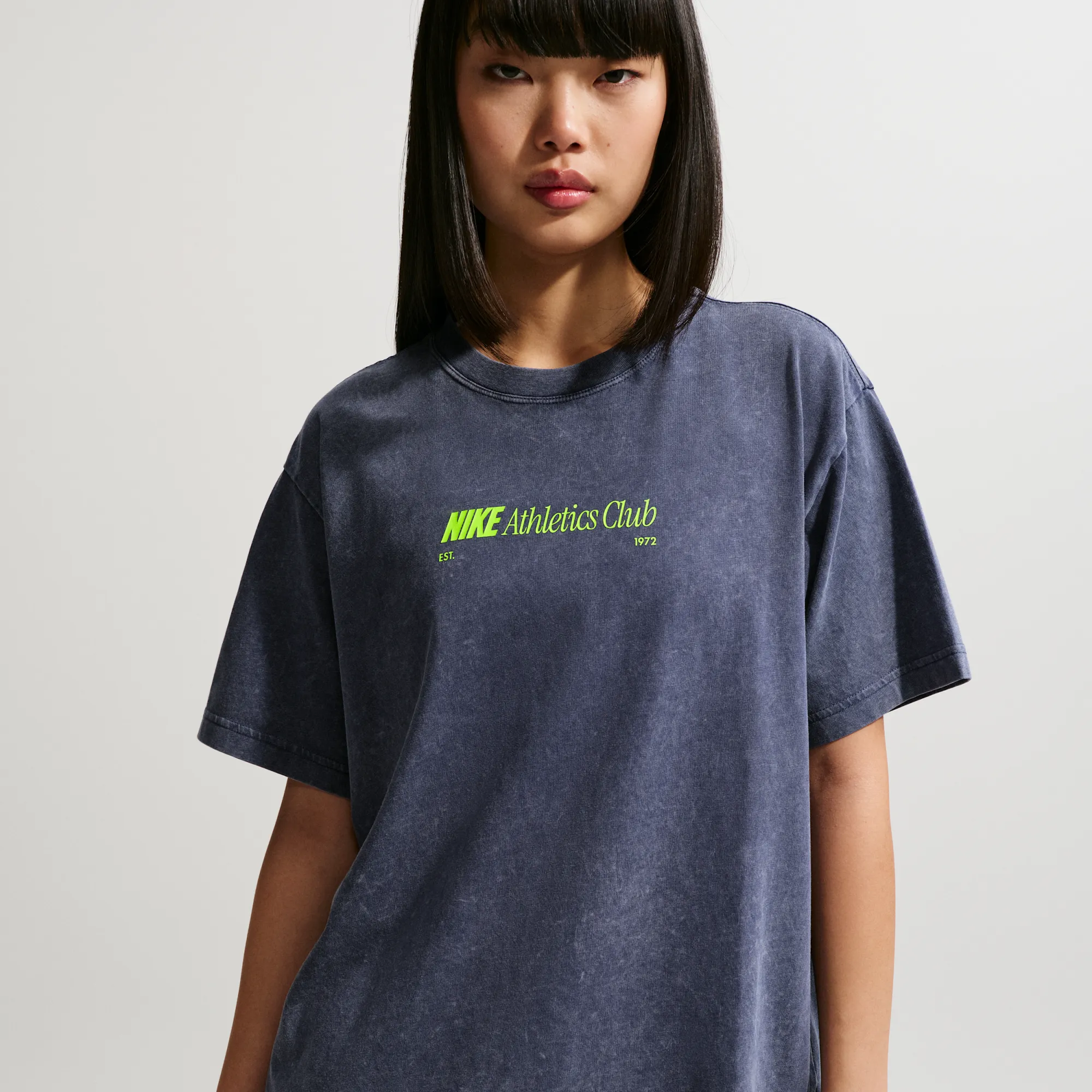 Nike Classic Women's Oversized T-Shirt - Blue - Cotton