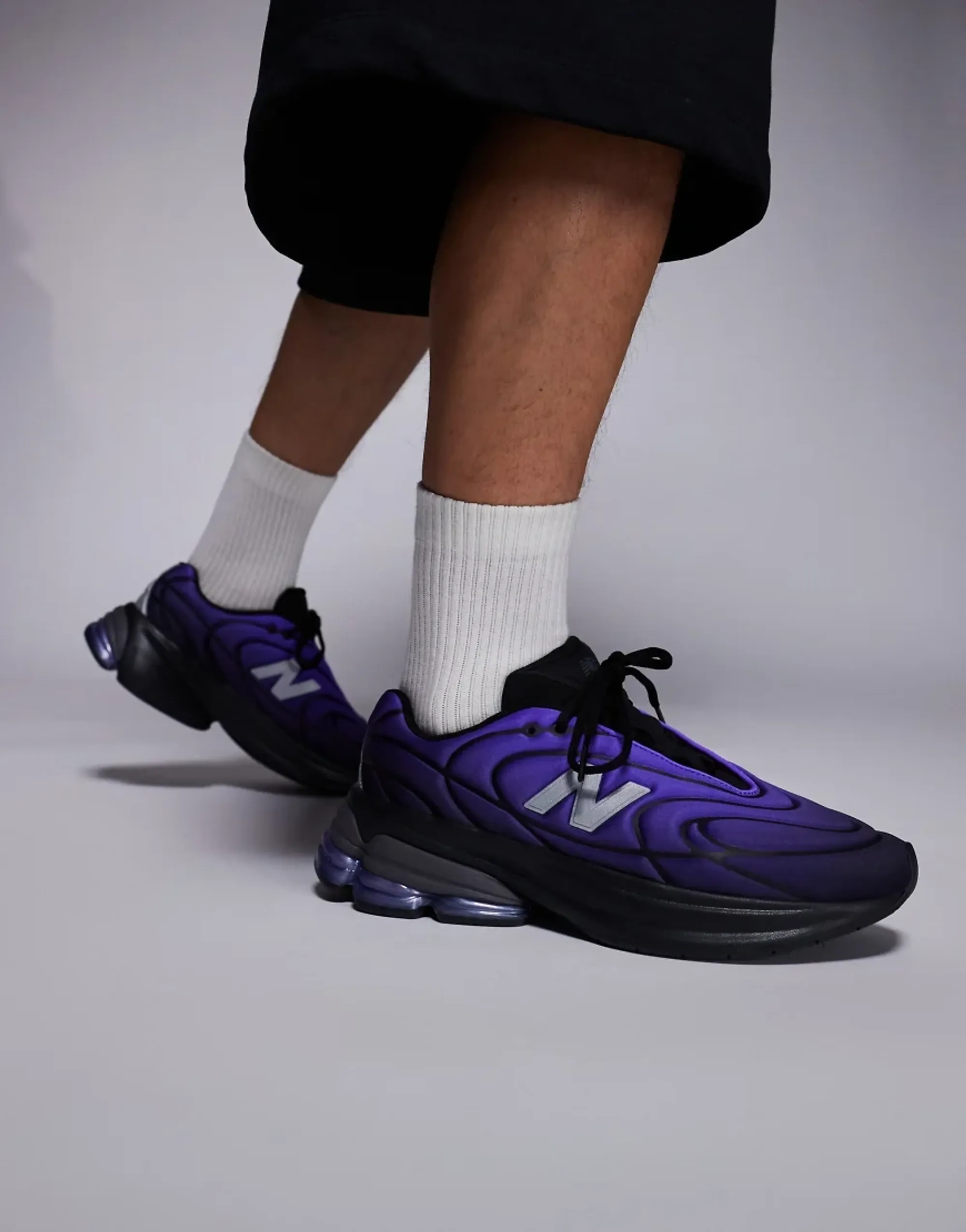 New Balance Unisex 5030 in Black/Blue Synthetic