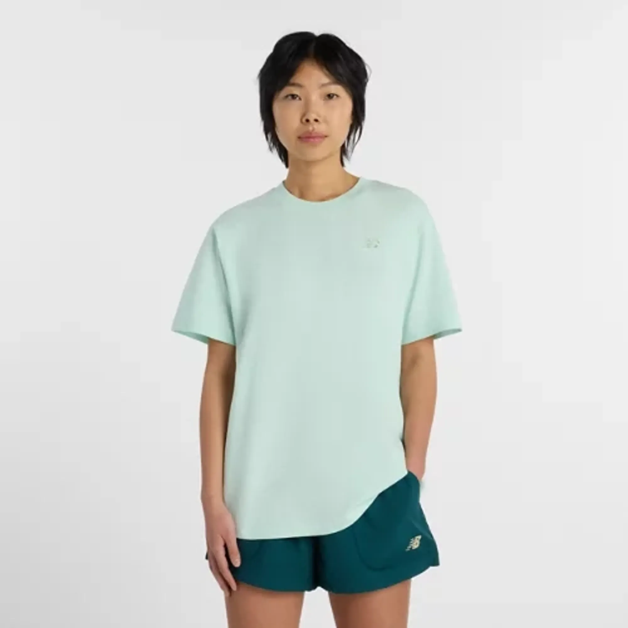 New Balance Women's Athletics Jersey T-Shirt in Green Cotton Jersey