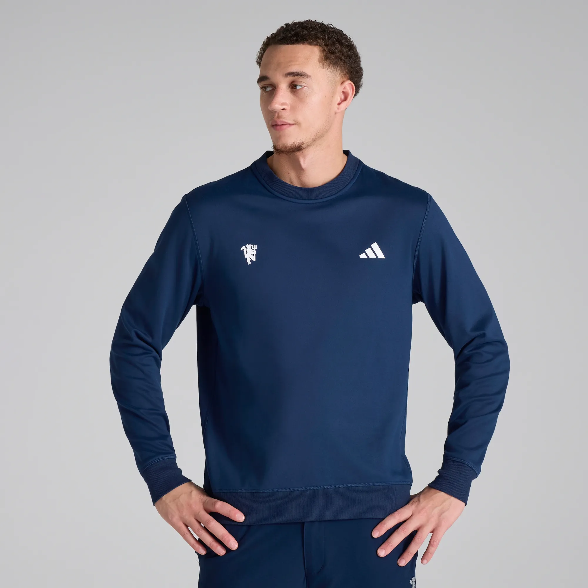 Manchester United x adidas Golf Ultimate365 Sweatshirt Navy