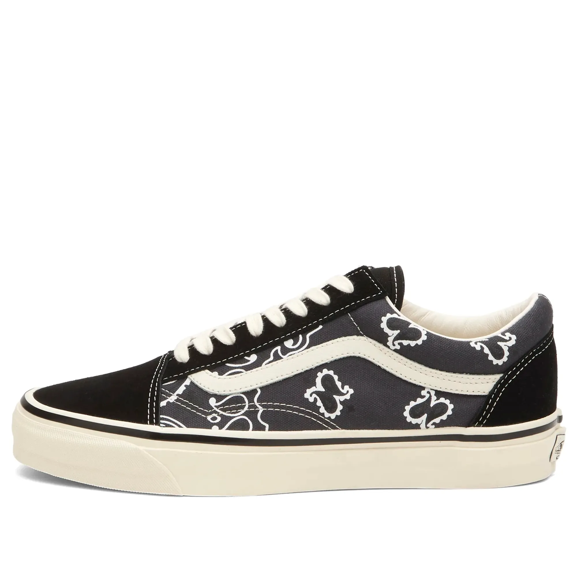Vans Men's LX Old Skool Sneaker Bandana Black