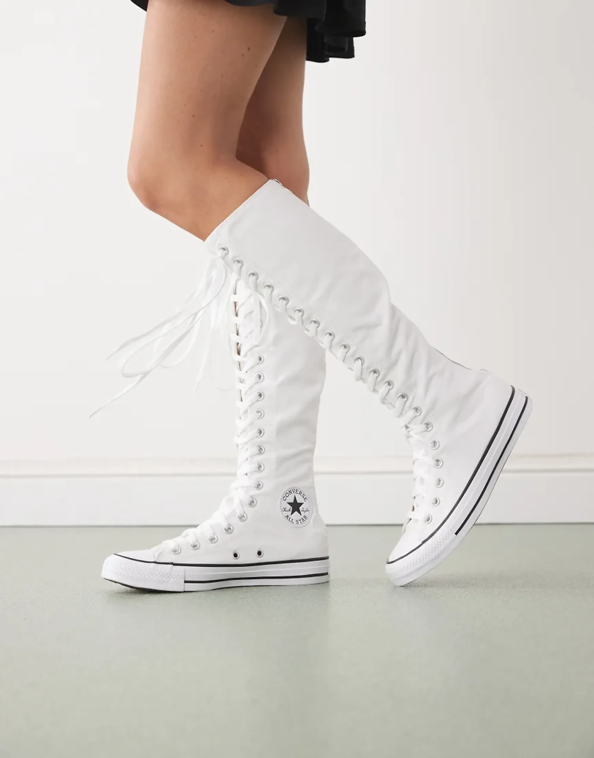 Converse Chuck Taylor All Star Knee Xx-Hi Trainers In White