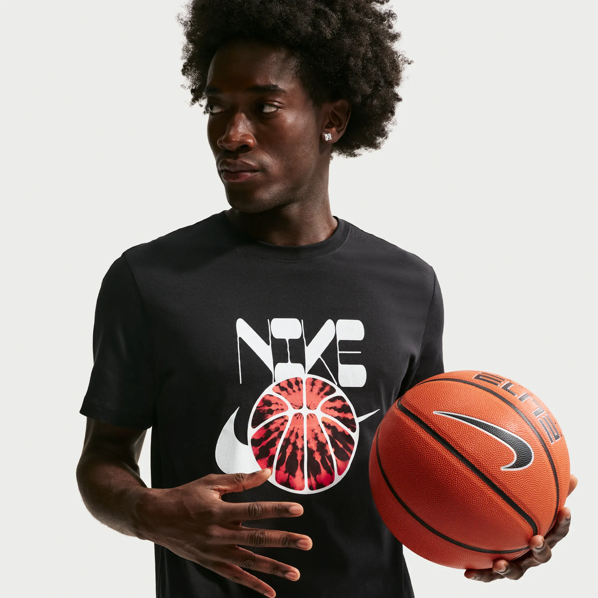 Nike Men's Basketball T-Shirt - Black - Cotton