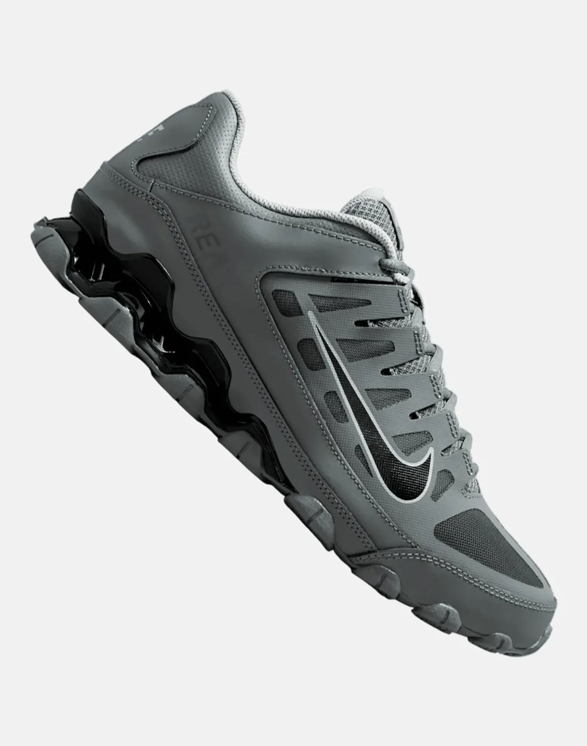 Men's Nike Reax 8 Tr Trainers in Grey/Black 