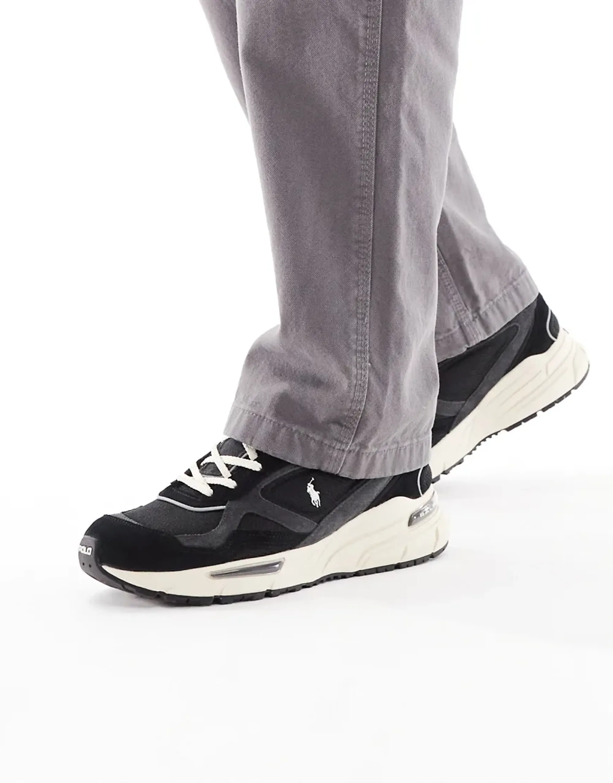 Polo Ralph Lauren  TRACKSTER 275  men's Shoes (Trainers) in Black