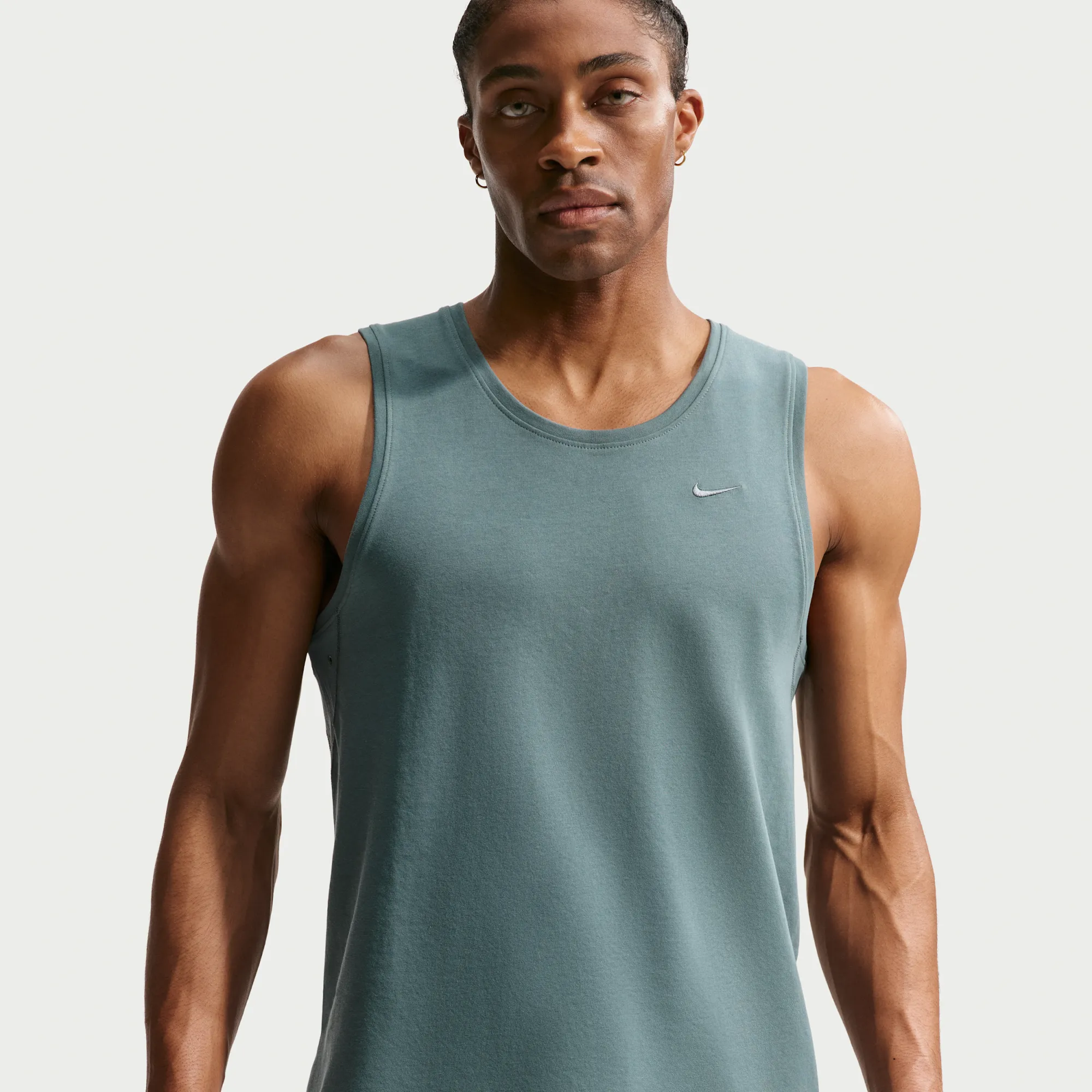 Nike Primary Men's Dri-FIT Versatile Tank Top - Grey