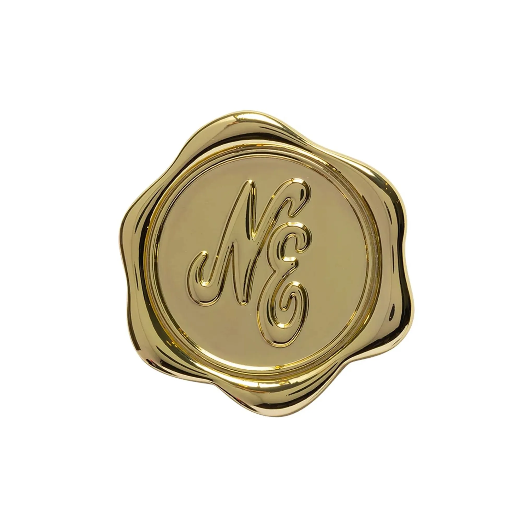 New Era Stamp Gold Pin Badge adult unisex