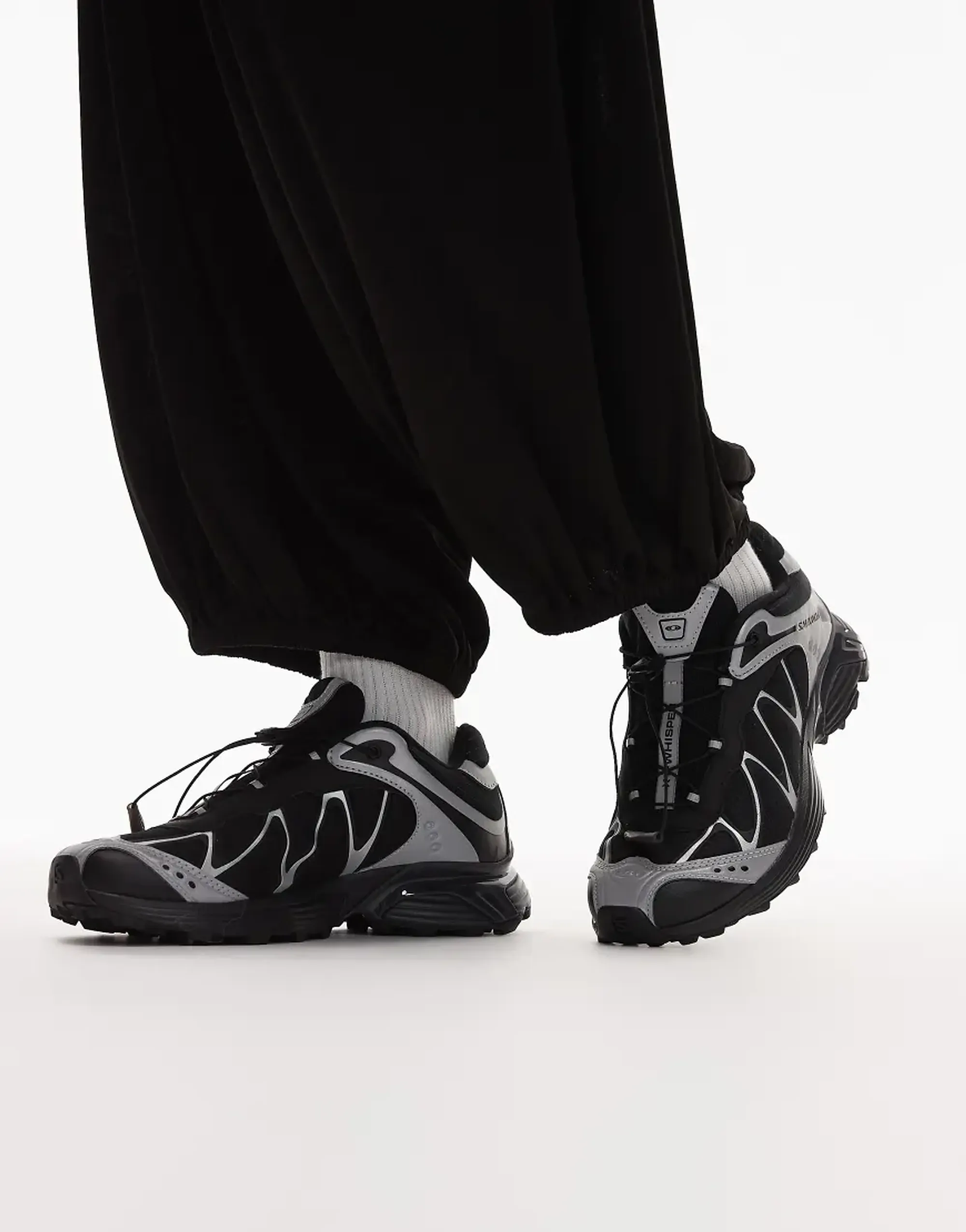 Salomon Xt-Whisper Nocturne Vision Trainers In Black And Silver