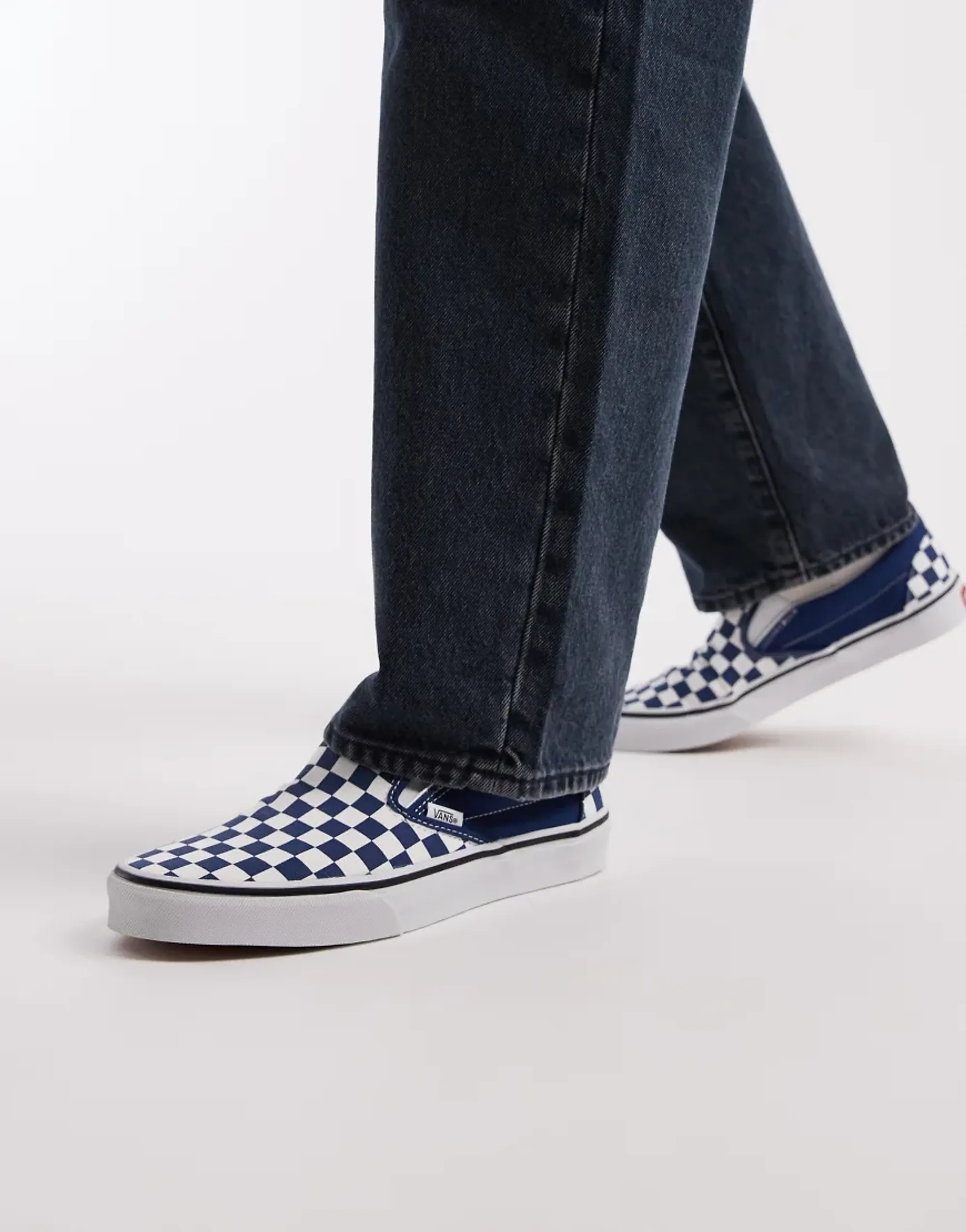 Vans - Classic Slip-On Checkerboard Shoes, Man, Blue