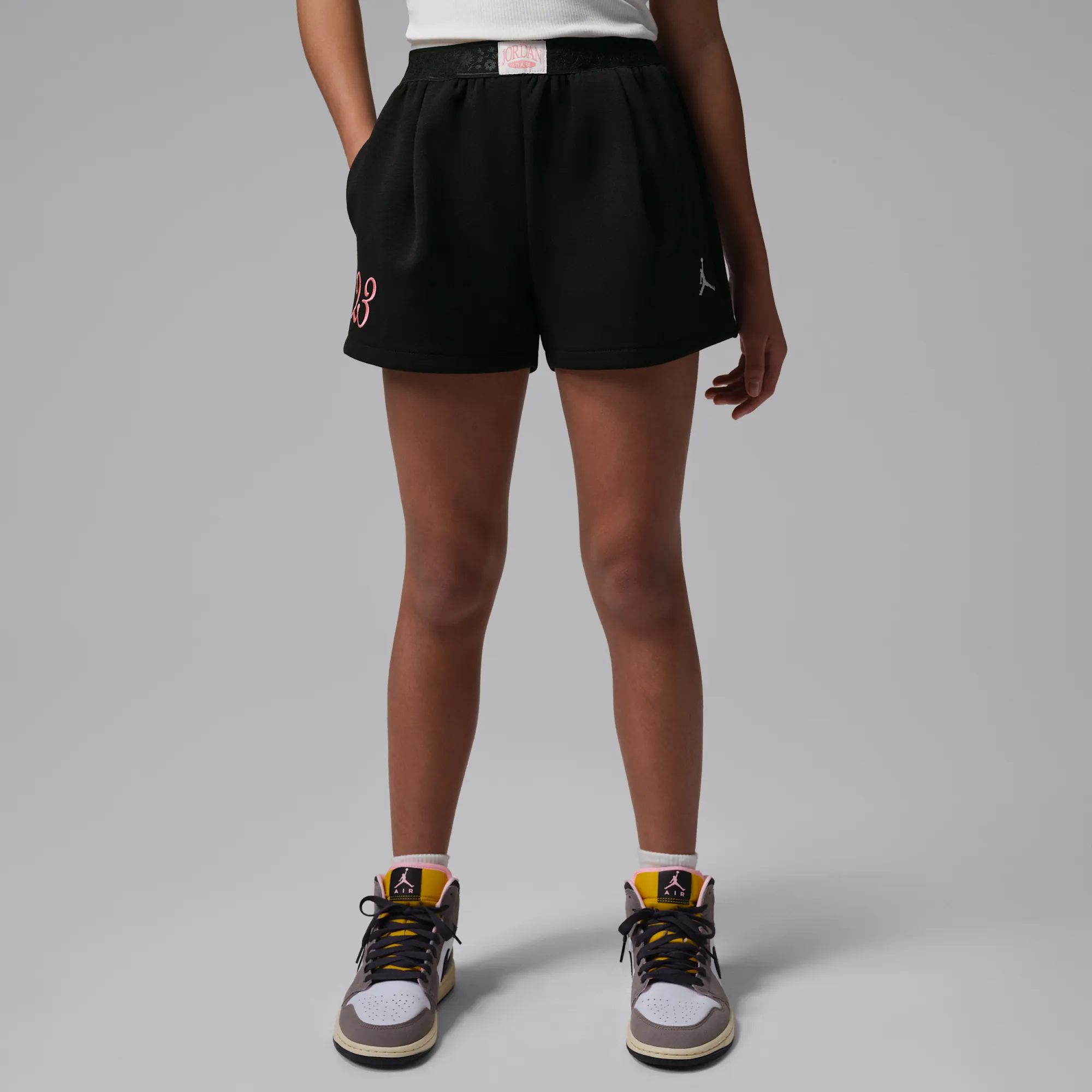 Nike Jordan Older Kids' Flower of Friendship Shorts - Black