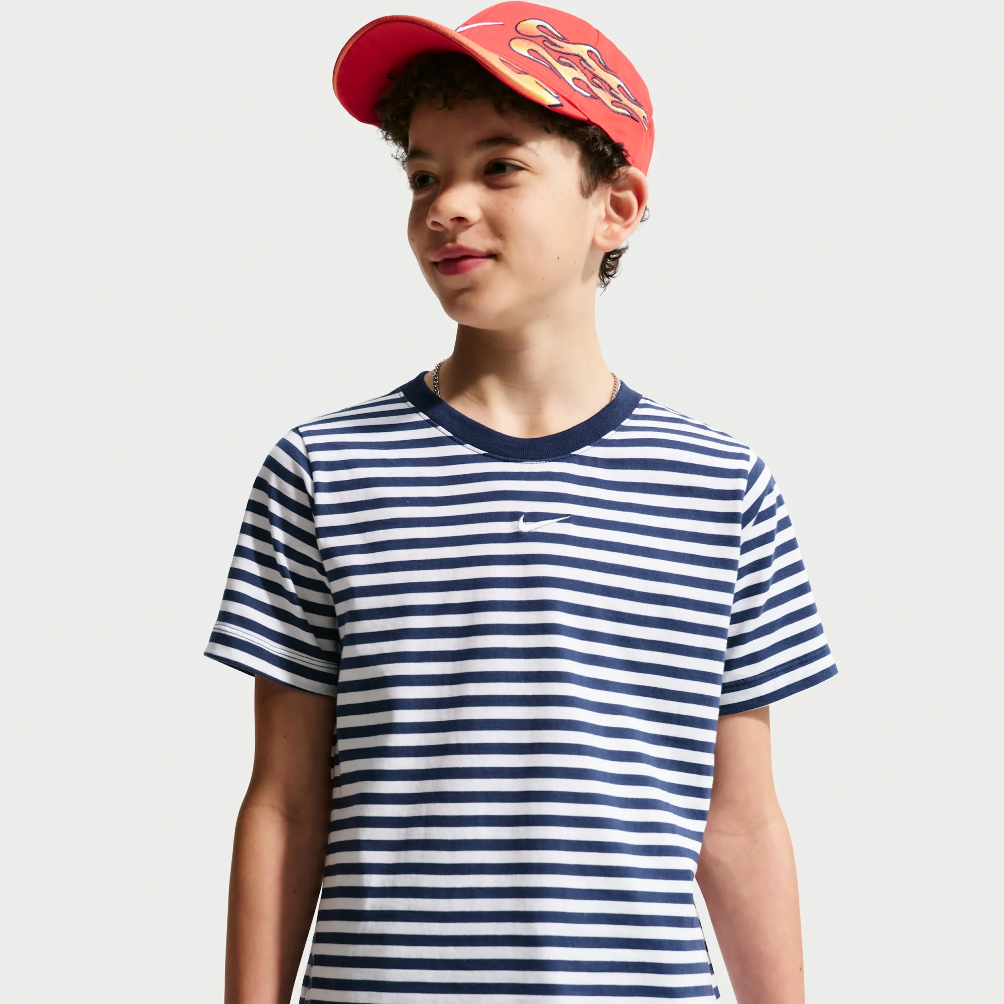Nike Older Kids' T-Shirt - Blue