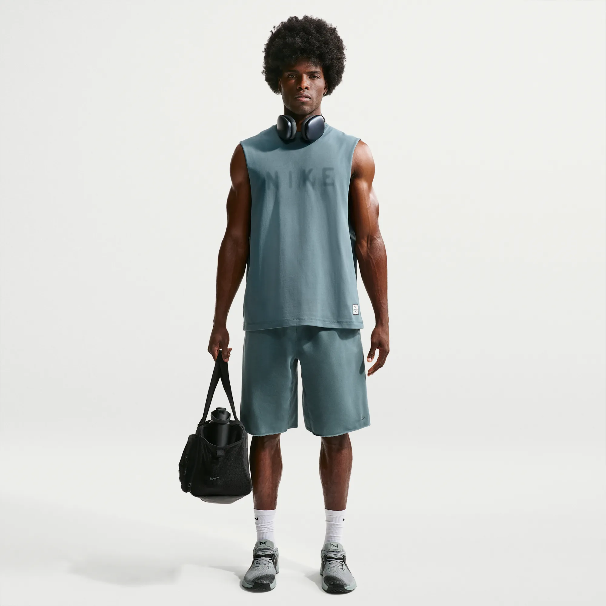 Nike NAC Men's Dri-FIT Fleece Training Shorts - Grey - Polyester/Cotton
