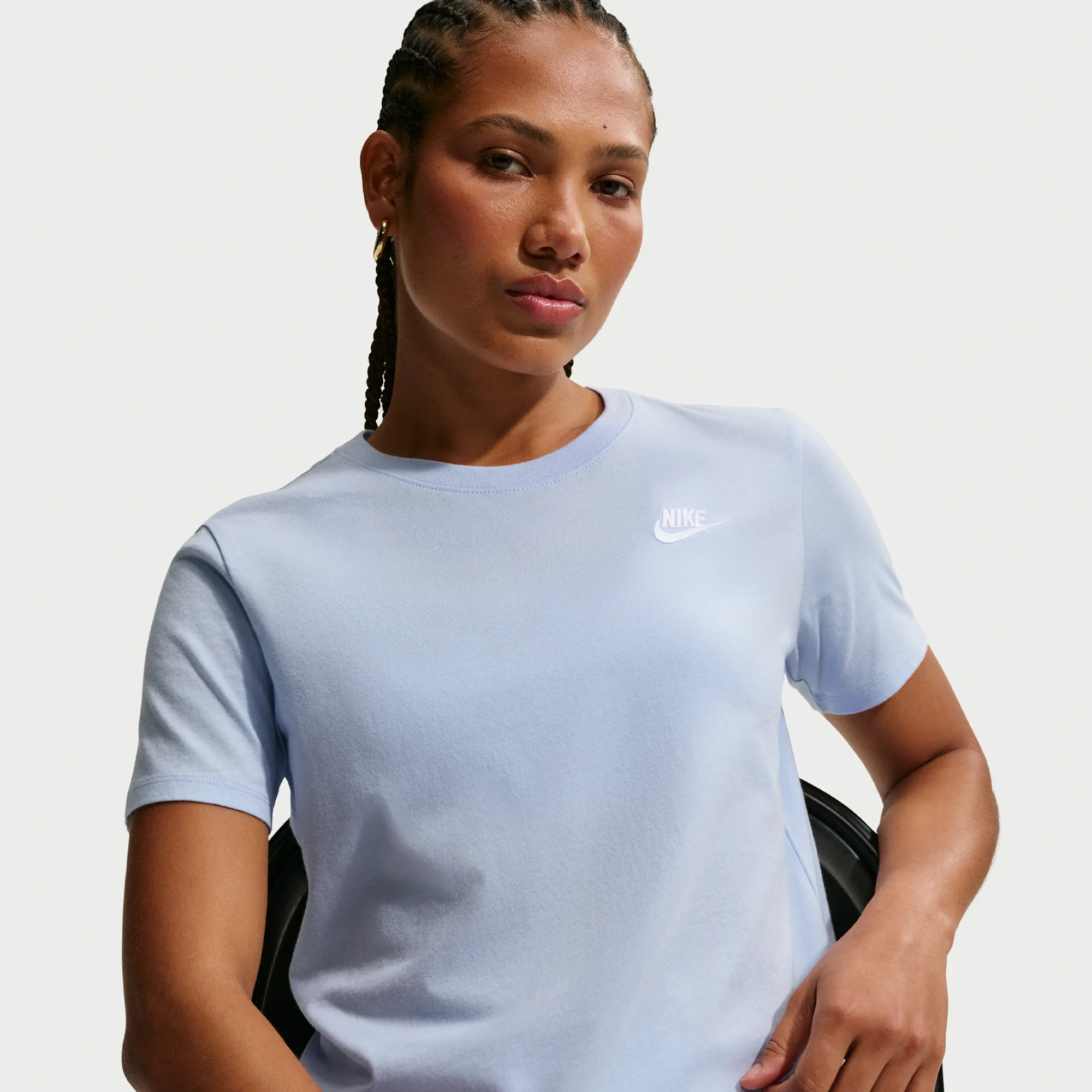Nike Club Essentials Women's T-Shirt - Blue - Cotton/Polyester